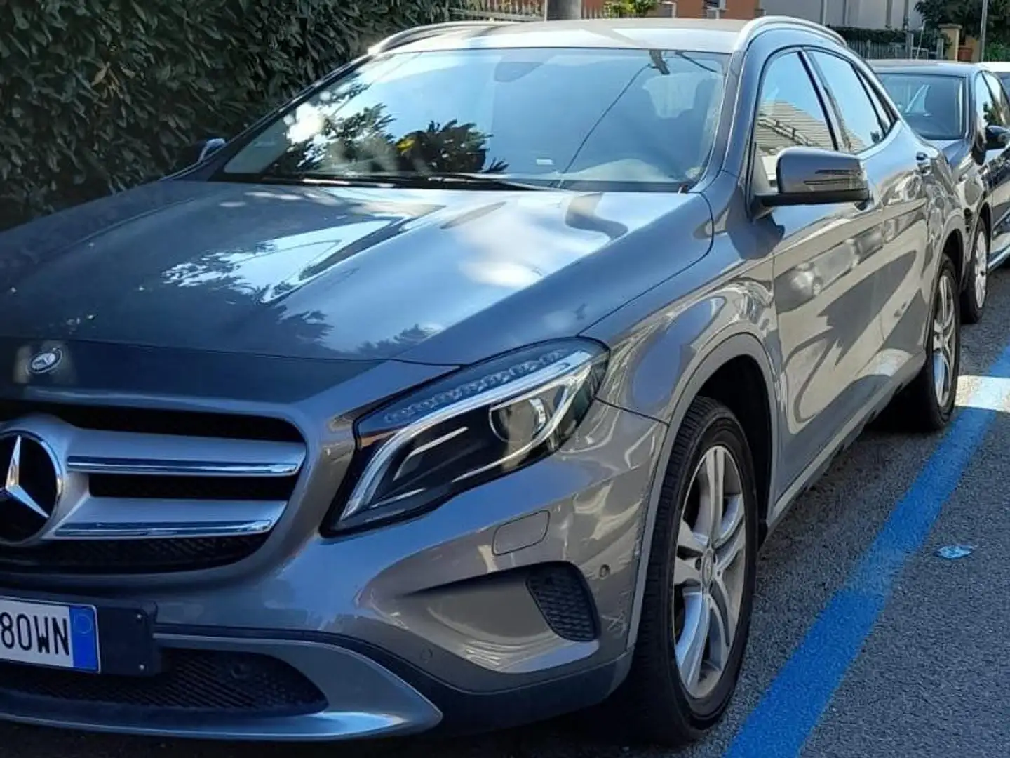 Mercedes-Benz GLA 200 GLA-X156 2014 d (cdi) Sport auto - PERMUTA Grigio - 1