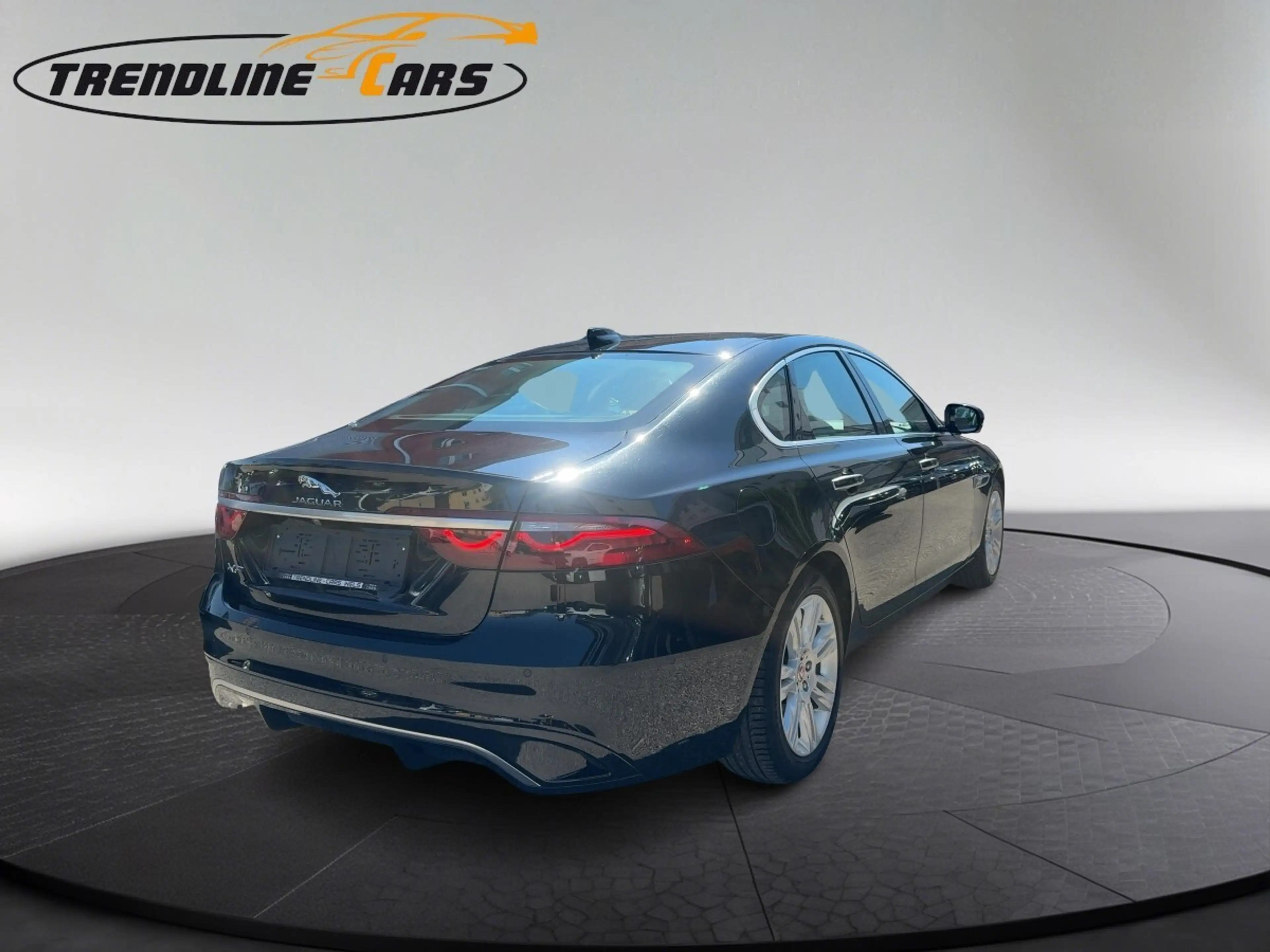 Jaguar XF D200 HSE Aut. *Topausstattung* — photo 8