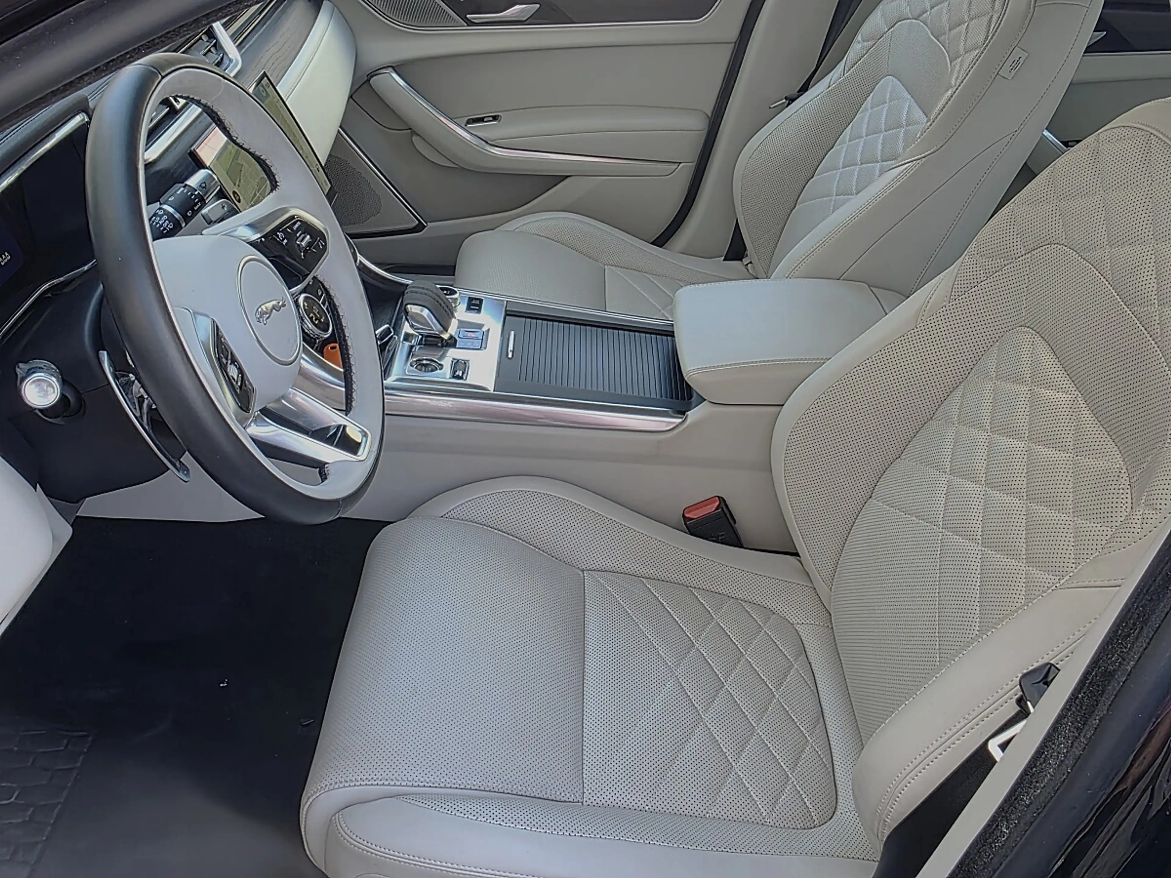 Jaguar XF D200 HSE Aut. *Topausstattung* — photo 11