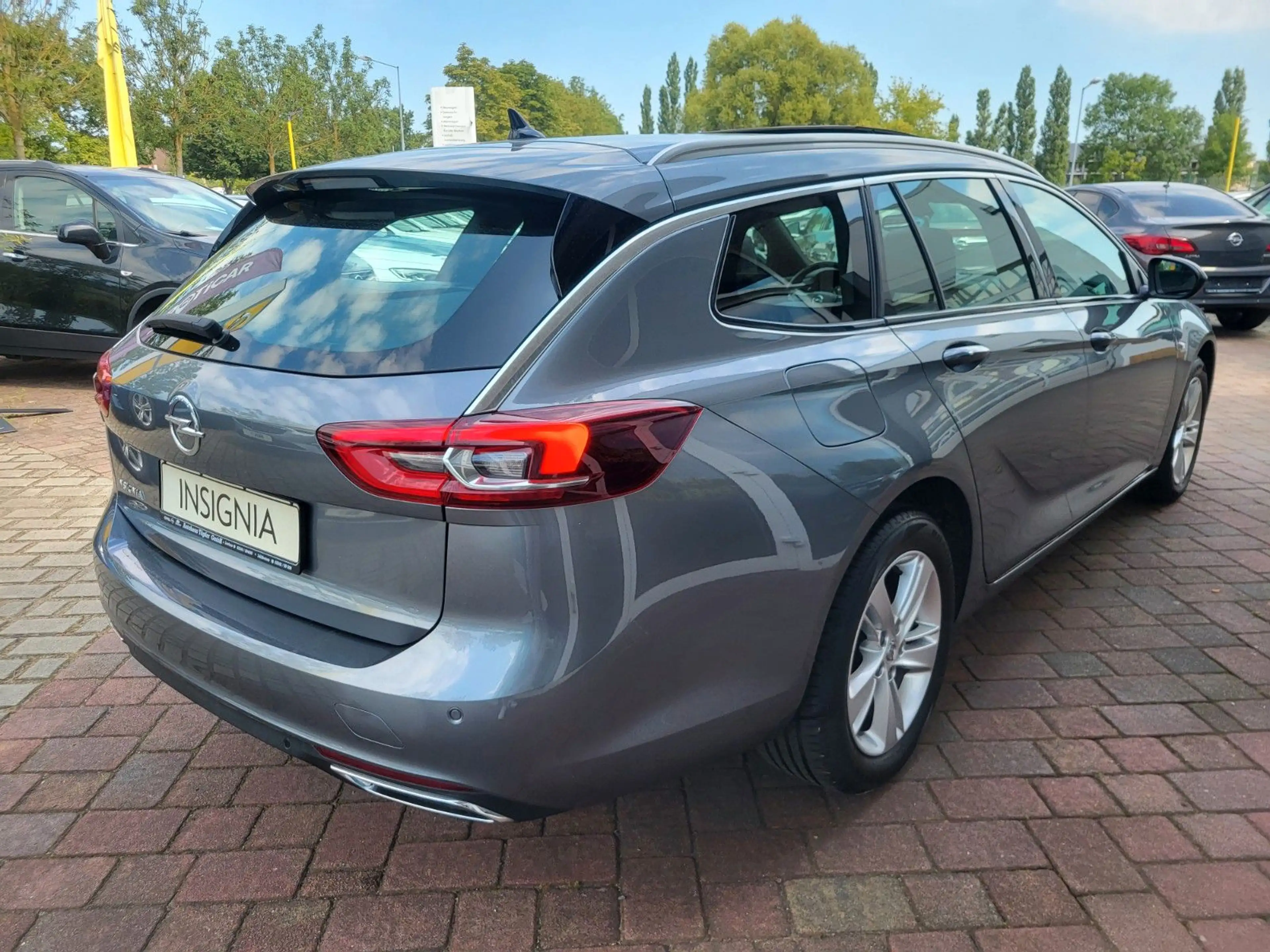 Opel Insignia B ST "Elegance" PixelLED/1Hand/Panorama — photo 6