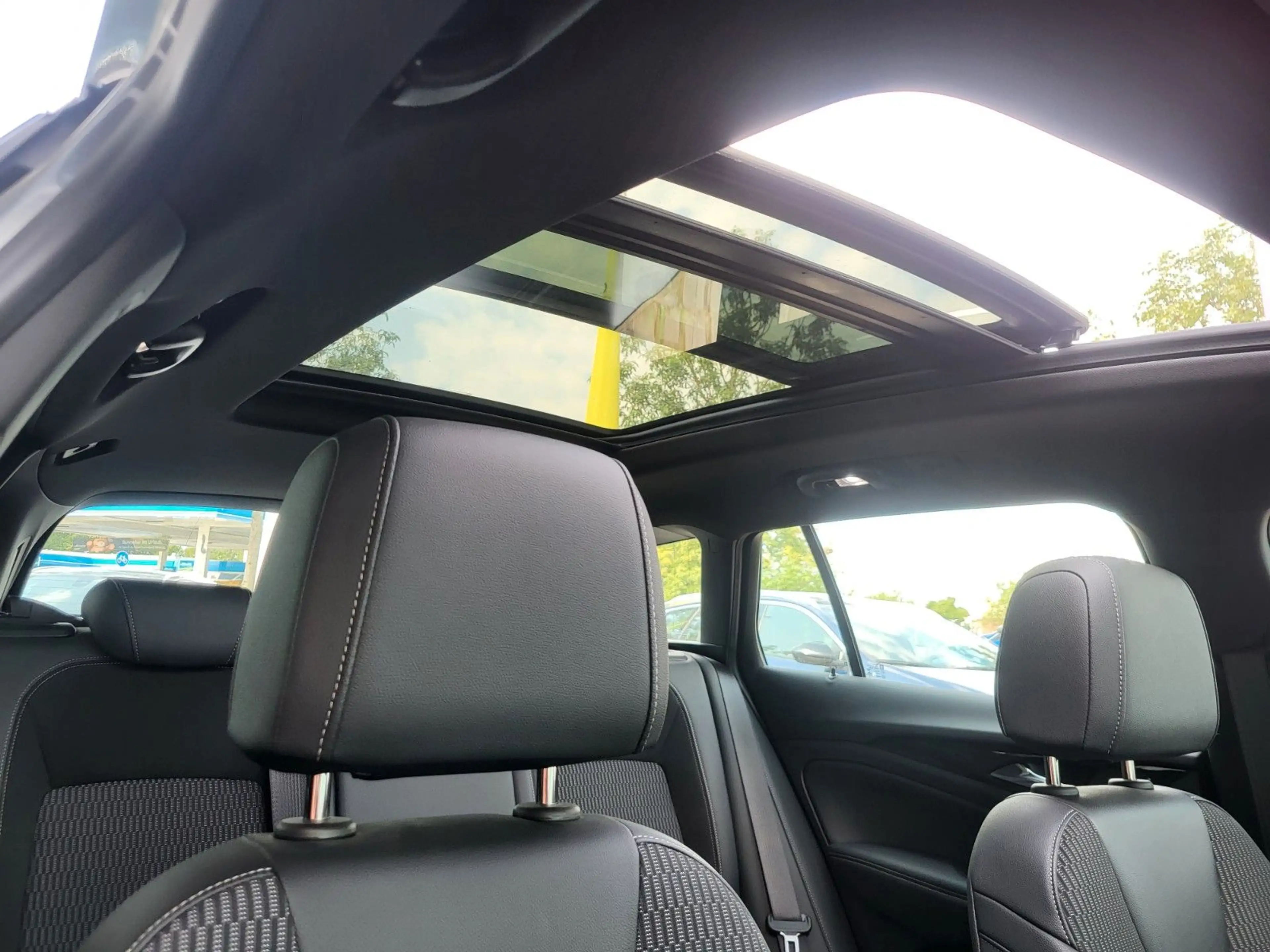 Opel Insignia B ST "Elegance" PixelLED/1Hand/Panorama — photo 15