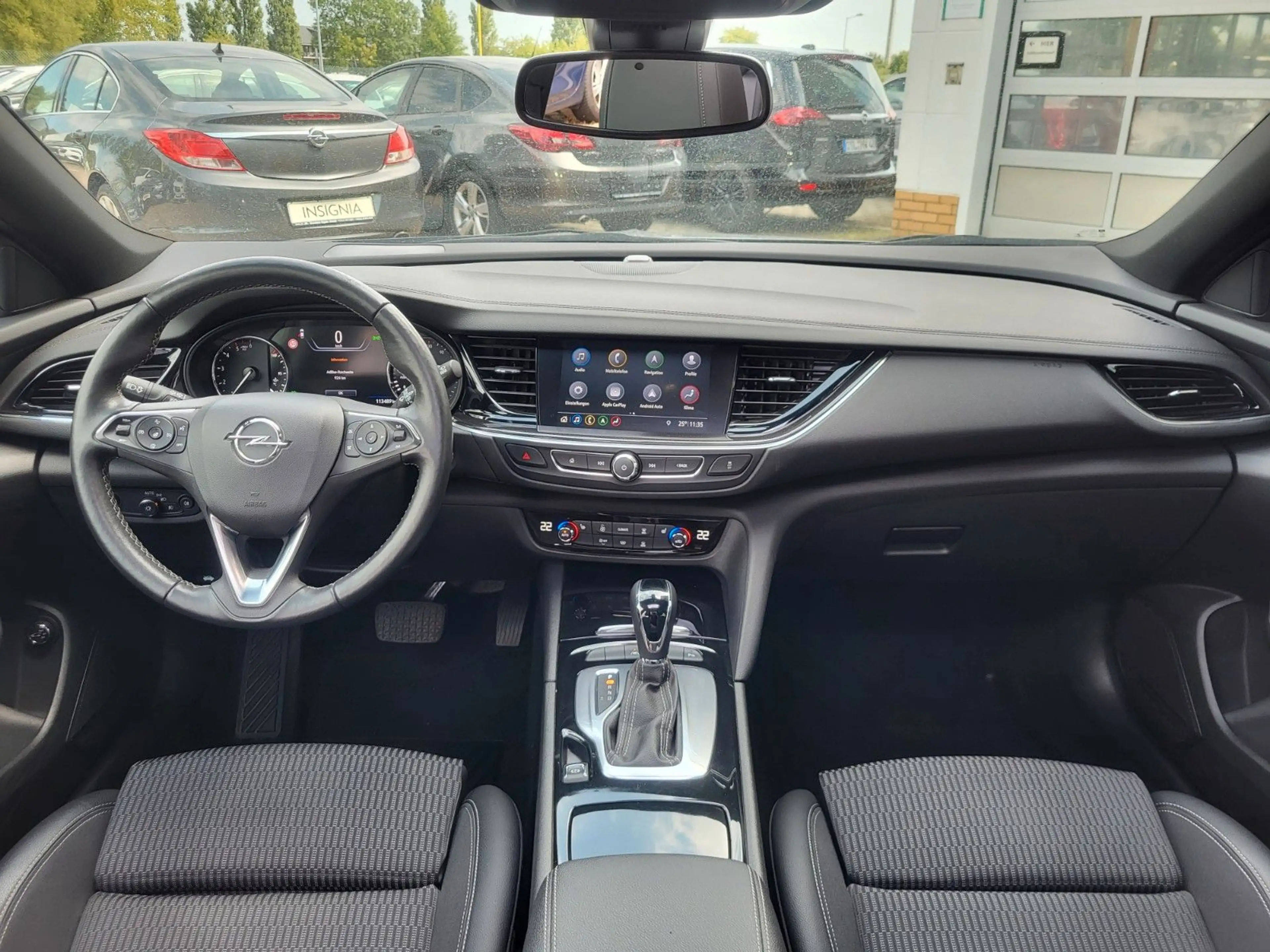 Opel Insignia B ST "Elegance" PixelLED/1Hand/Panorama — photo 12