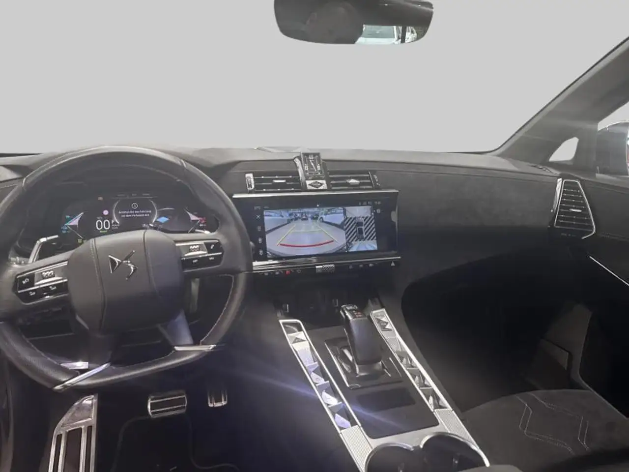 DS Automobiles DS 7 Crossback 2023 — фото 13