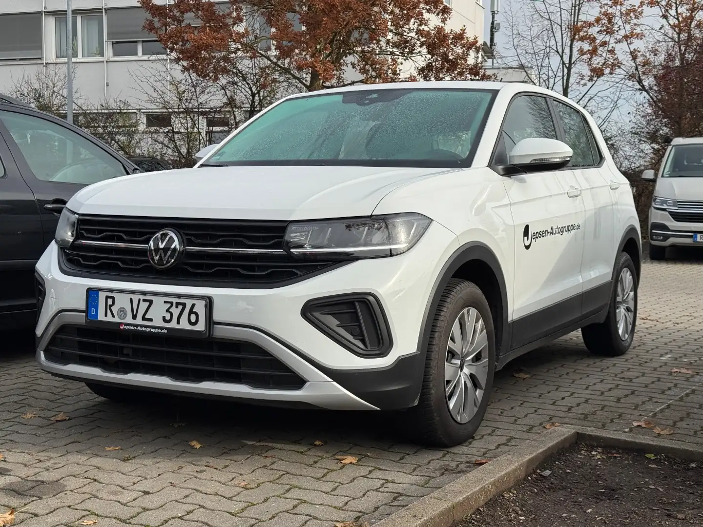 Volkswagen T-Cross TSI LED PDC SpurH SHZ KLIMA DAB+ Weiß - 2