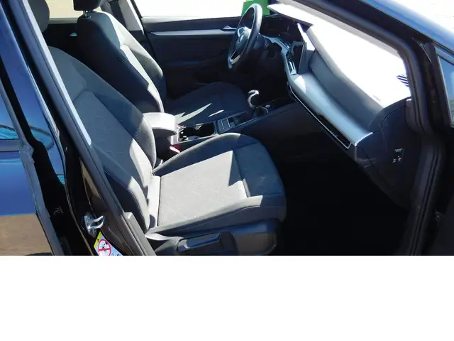Volkswagen Golf view 11