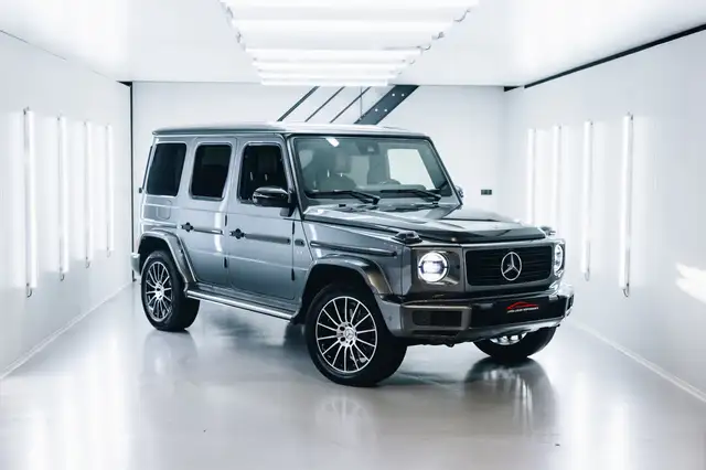 Mercedes-Benz G 500