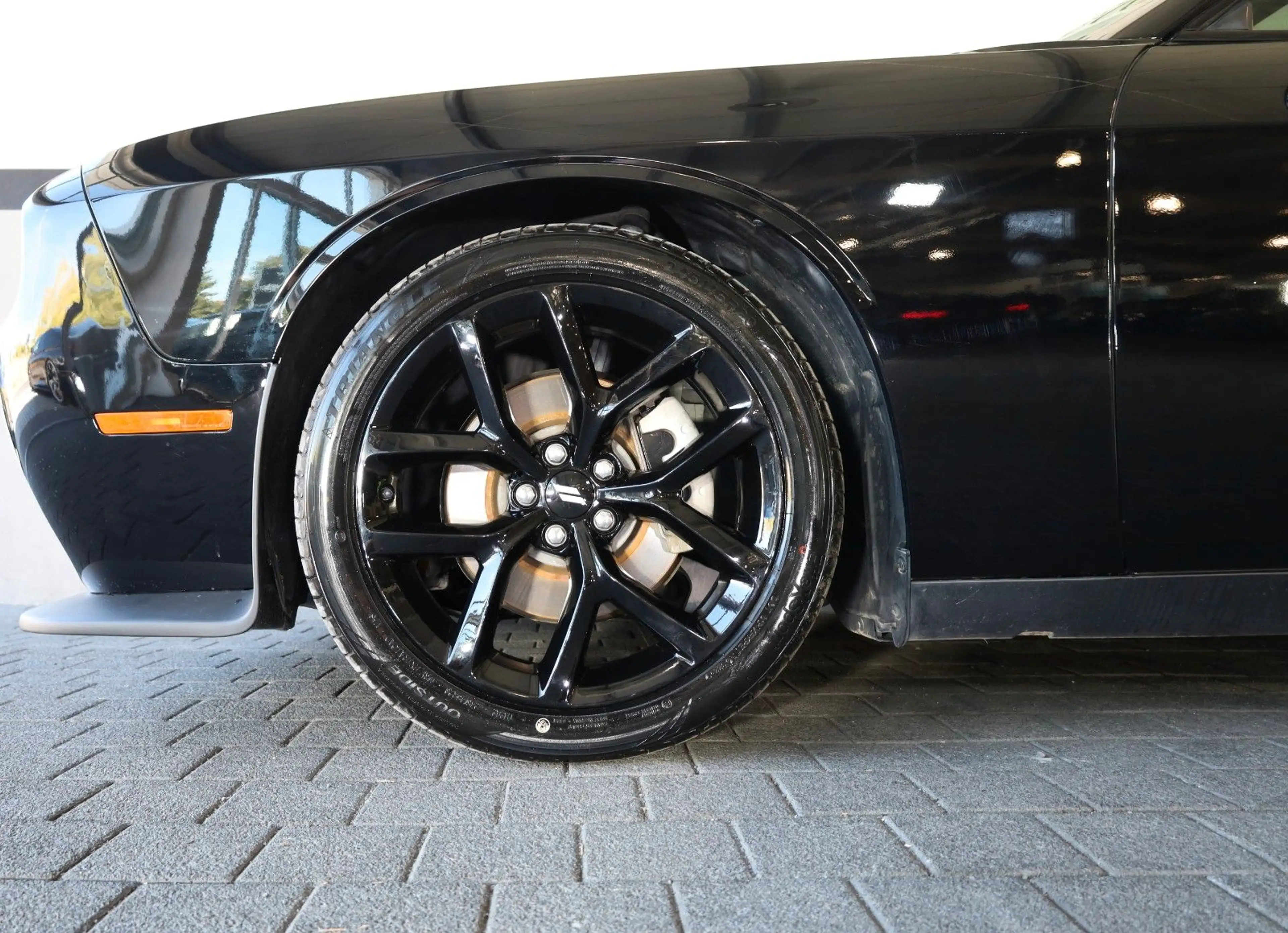 Dodge Challenger 3.6 GT/SHZ/KAMERA/BTH/MFL/AMBIE/R20 — photo 4