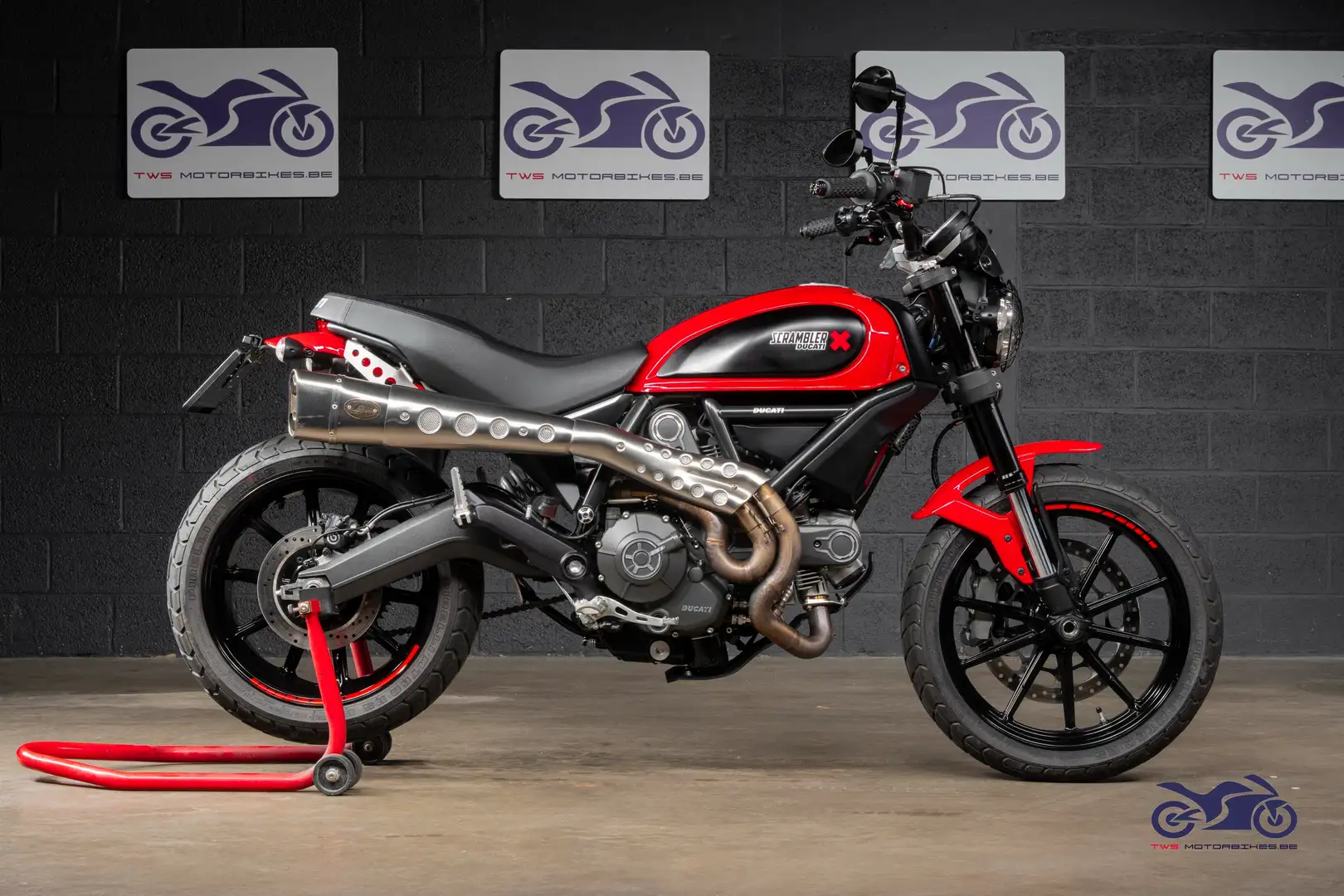Ducati Scrambler 800 Rood - 1