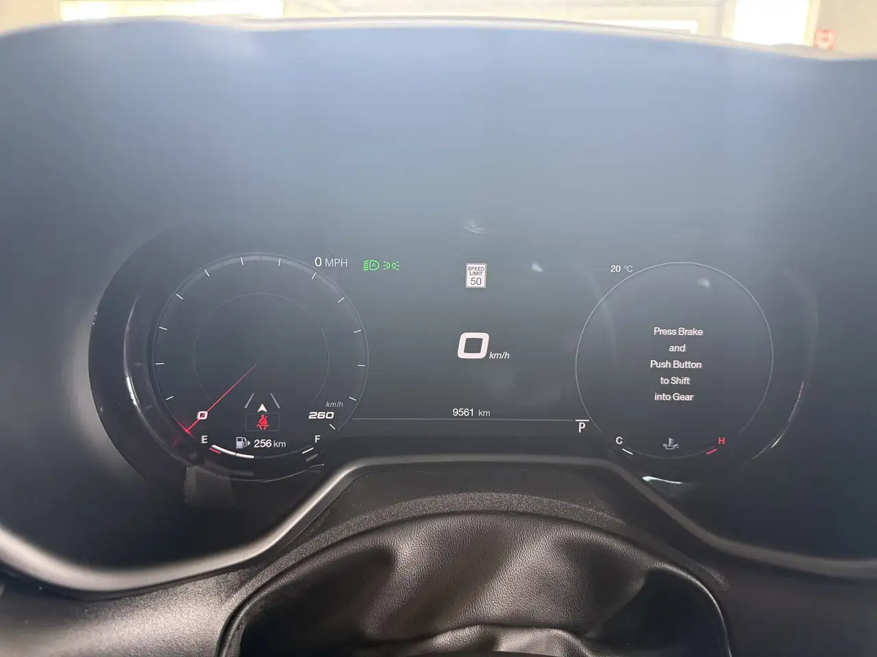 Dodge Hornet снимка Dodge Hornet