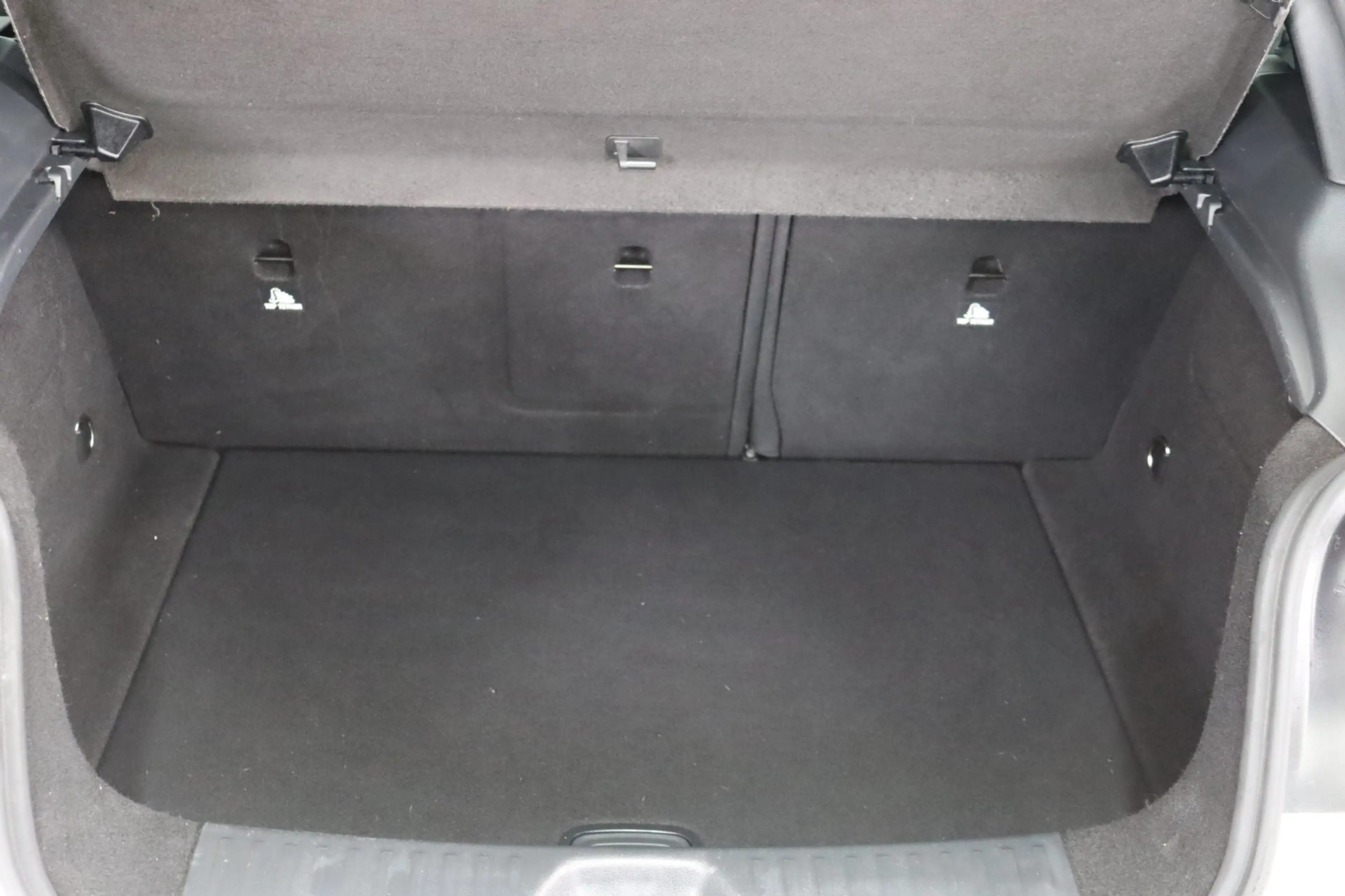 Mercedes-Benz A 180 Sitzhzg. * Xenon * HU/AU + Service neu — photo 7