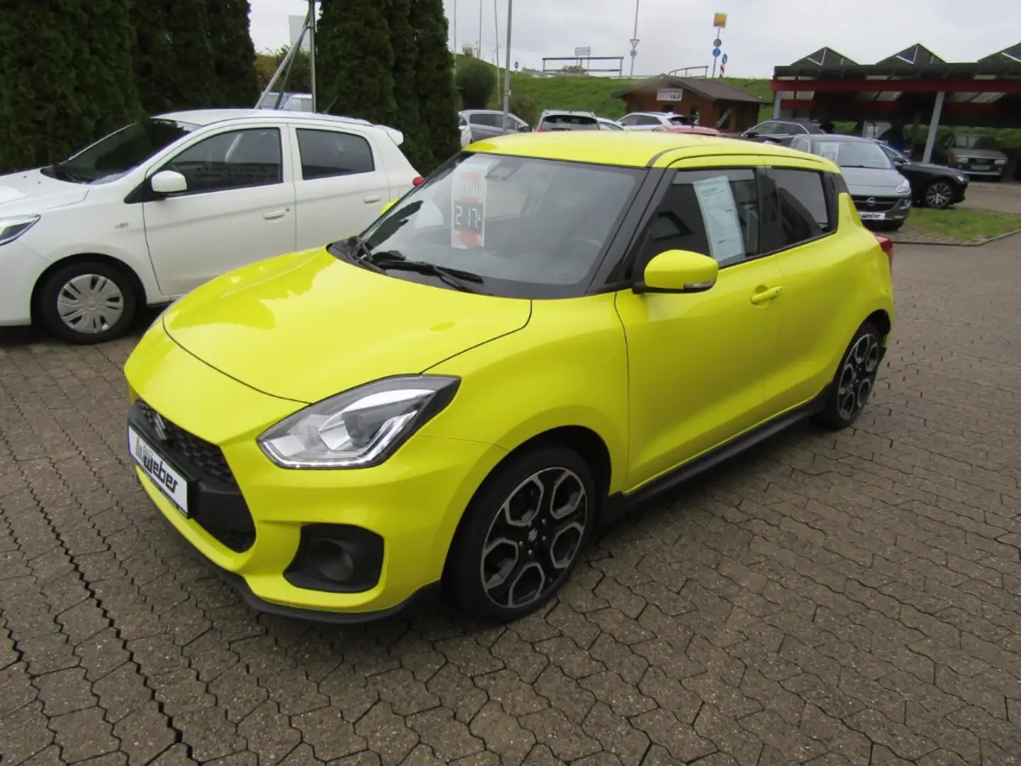 Suzuki Swift 1.4 Boosterjet Sport SHZ GRA ACC FSE RFK Jaune - 2