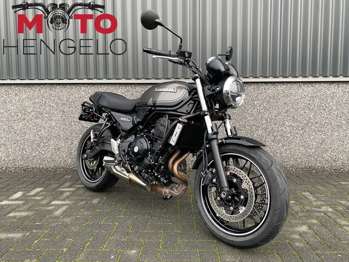 Kawasaki Z 650 RS Z650RS Negro - 2