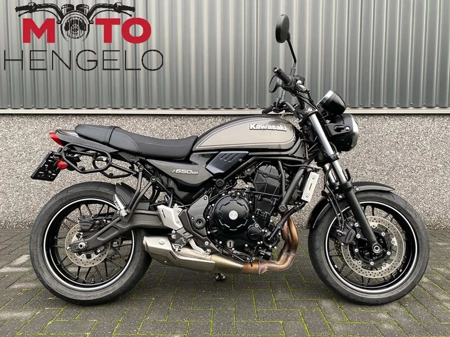 Kawasaki Z 650 RS Z650RS Negro - 1