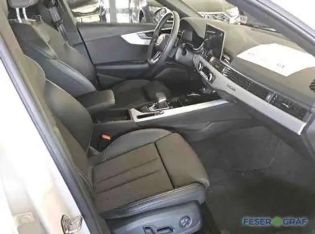 Audi A4 view 7