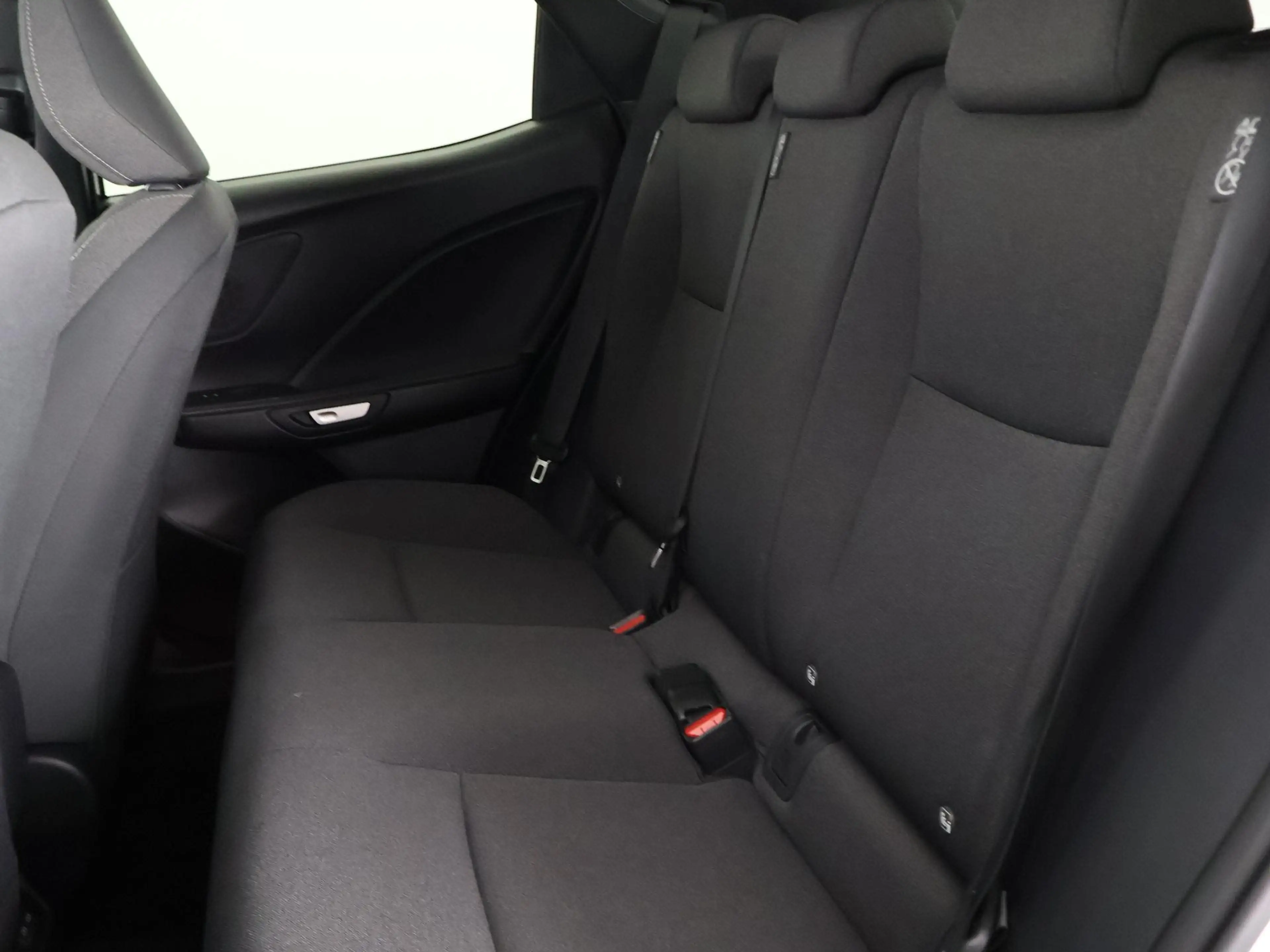 Lexus LBX 1.5 Business Line 2WD | Dodehoek detectie | Stuur- — photo 21