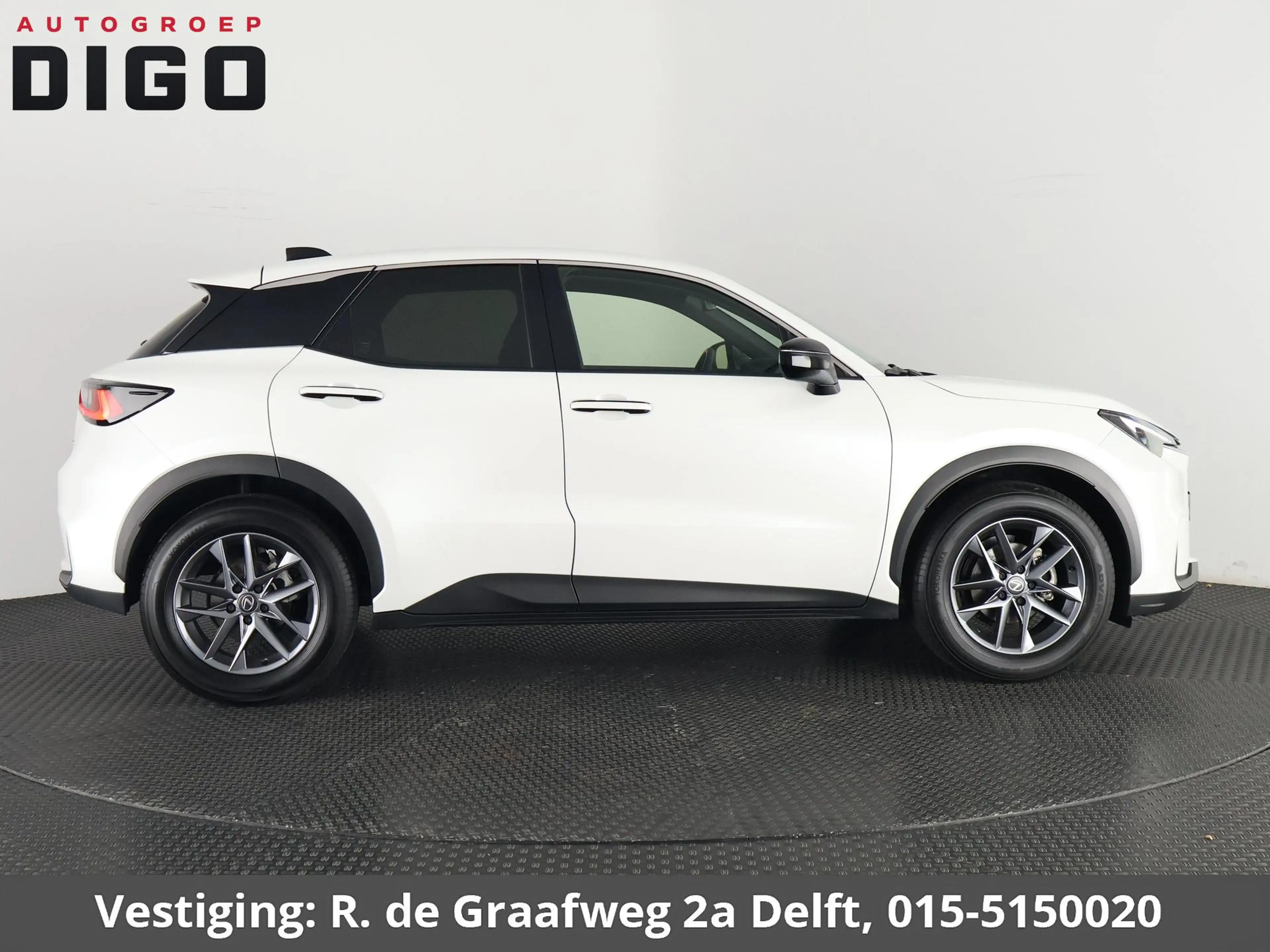 Lexus LBX 1.5 Business Line 2WD | Dodehoek detectie | Stuur- — photo 5