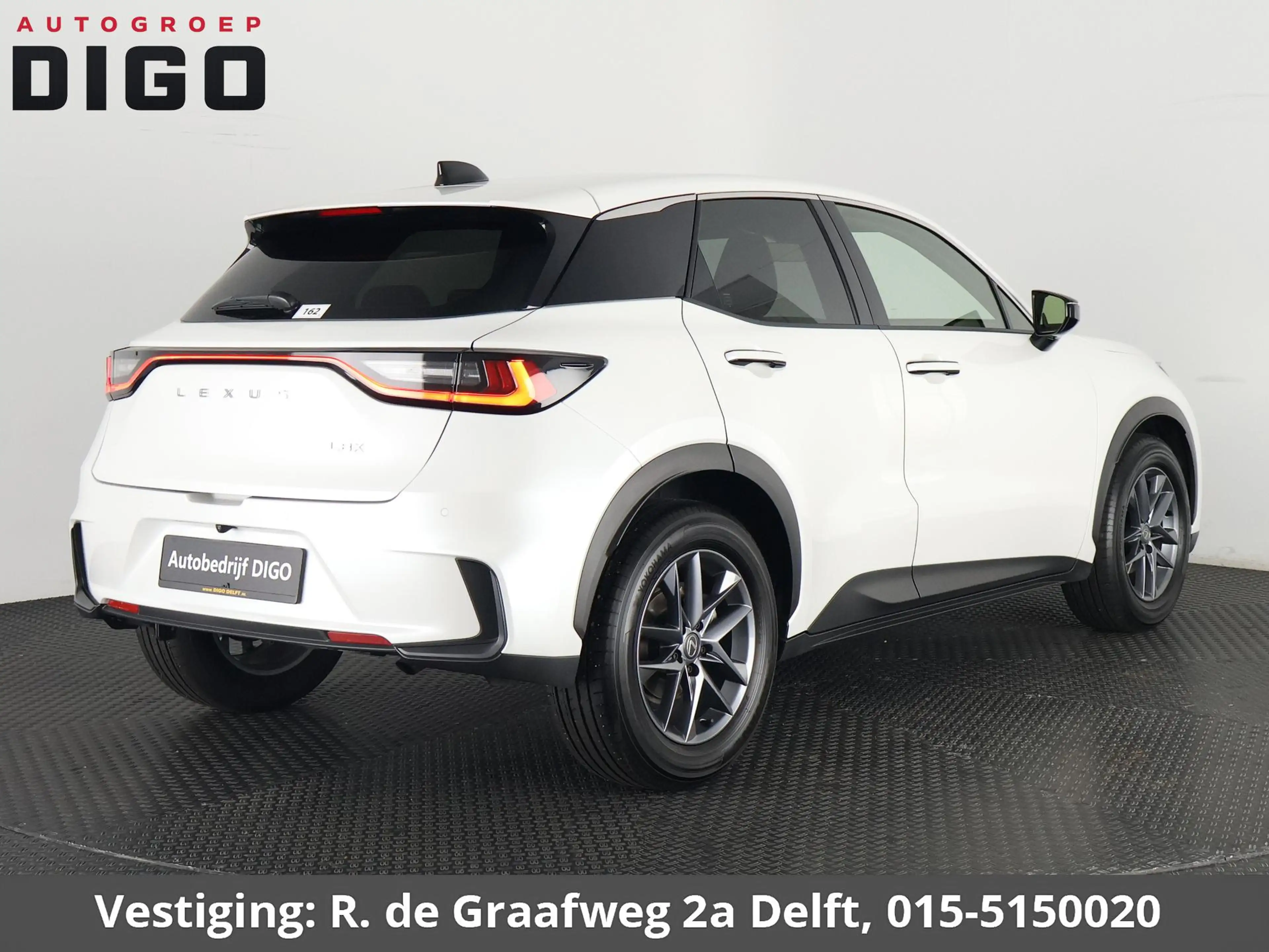 Lexus LBX 1.5 Business Line 2WD | Dodehoek detectie | Stuur- — photo 3