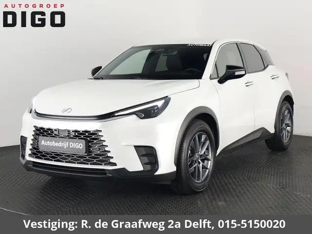 Lexus LBX 1.5 Business Line 2WD