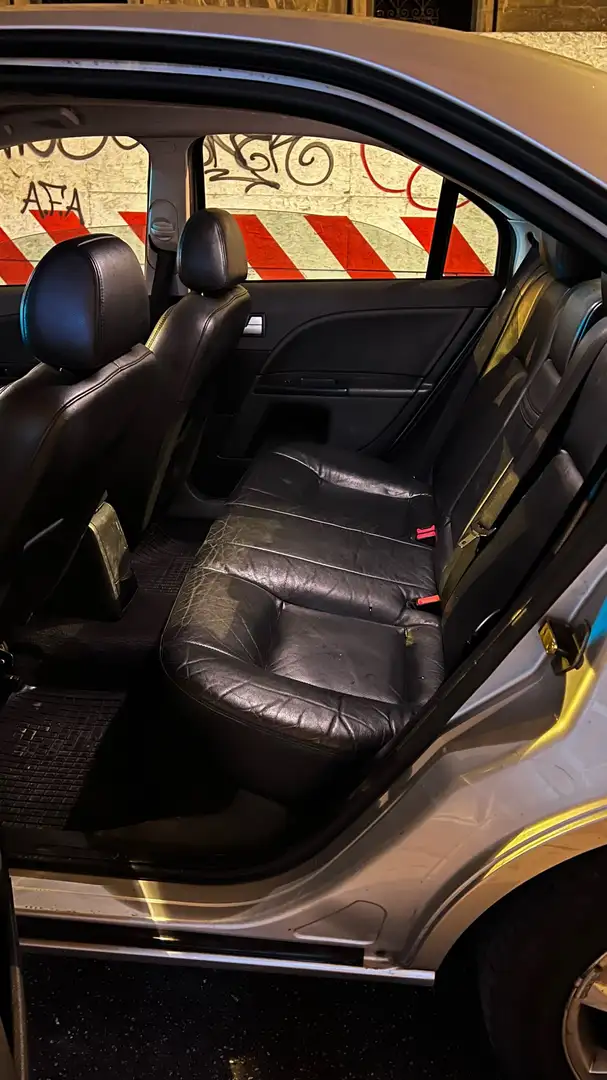 Ford Mondeo 2.0 Diesel - 2