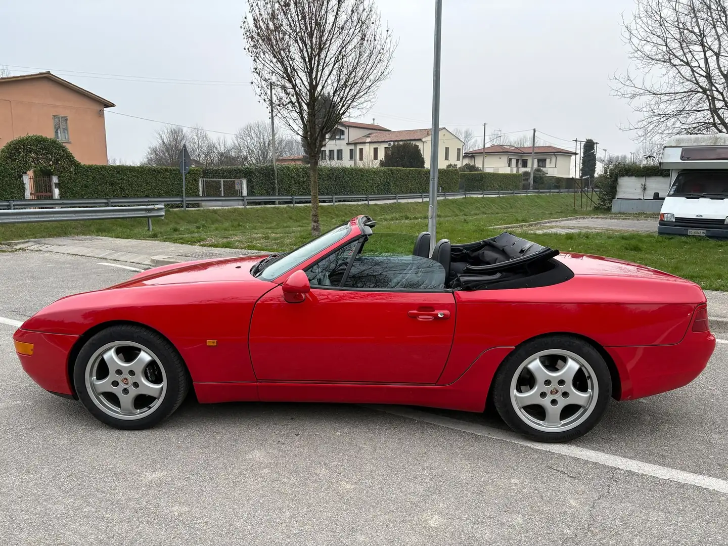 Porsche 968 Cabrio 3.0 Červená - 1