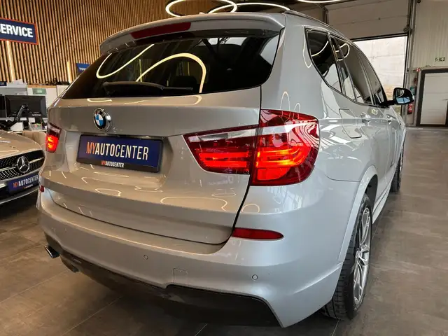BMW X3 view 2