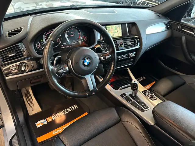 BMW X3 view 10