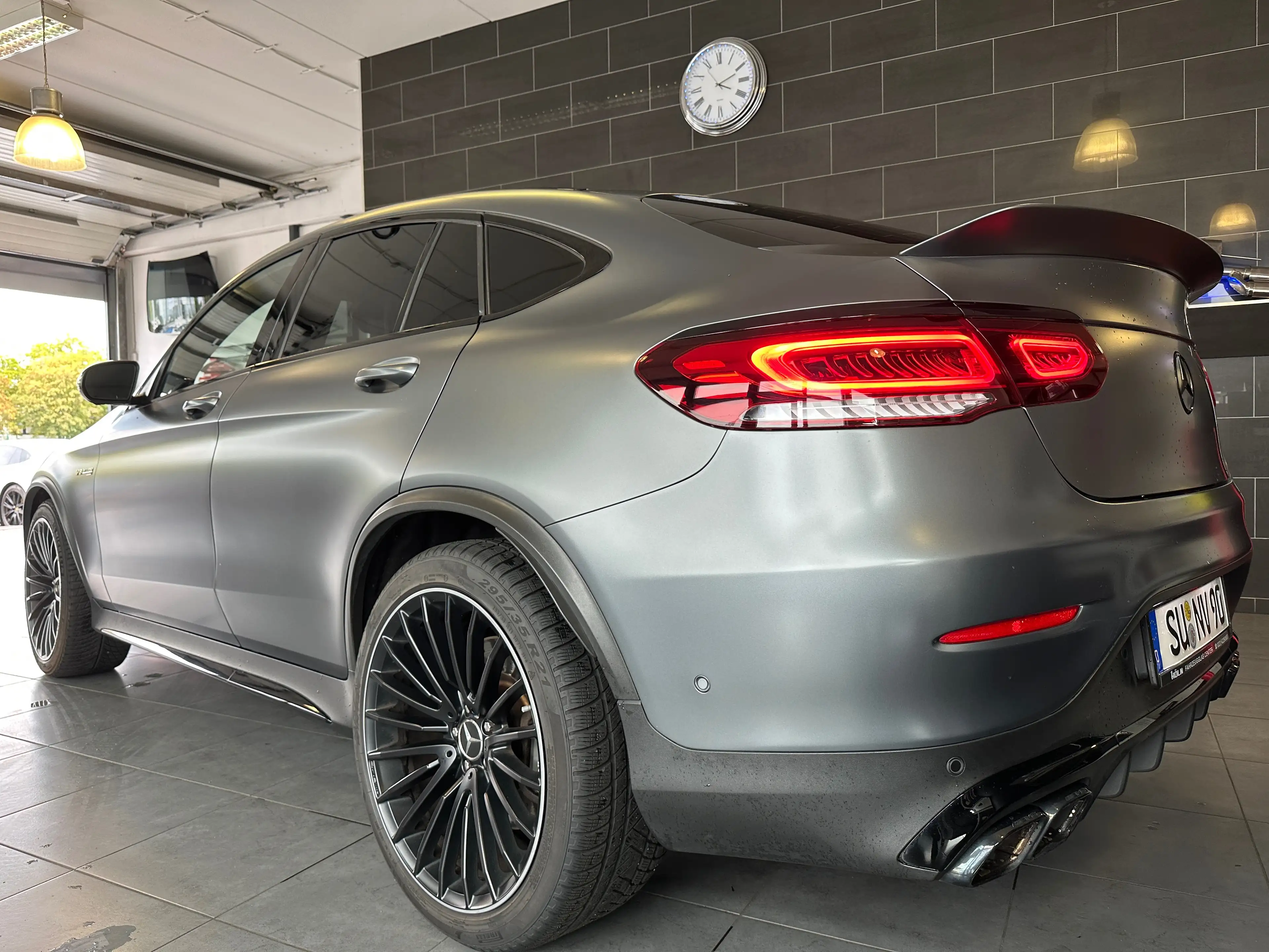 Mercedes-Benz GLC 63 AMG GLC 63 AMG 4Matic Burmester Magno grau Scheckheft — photo 5