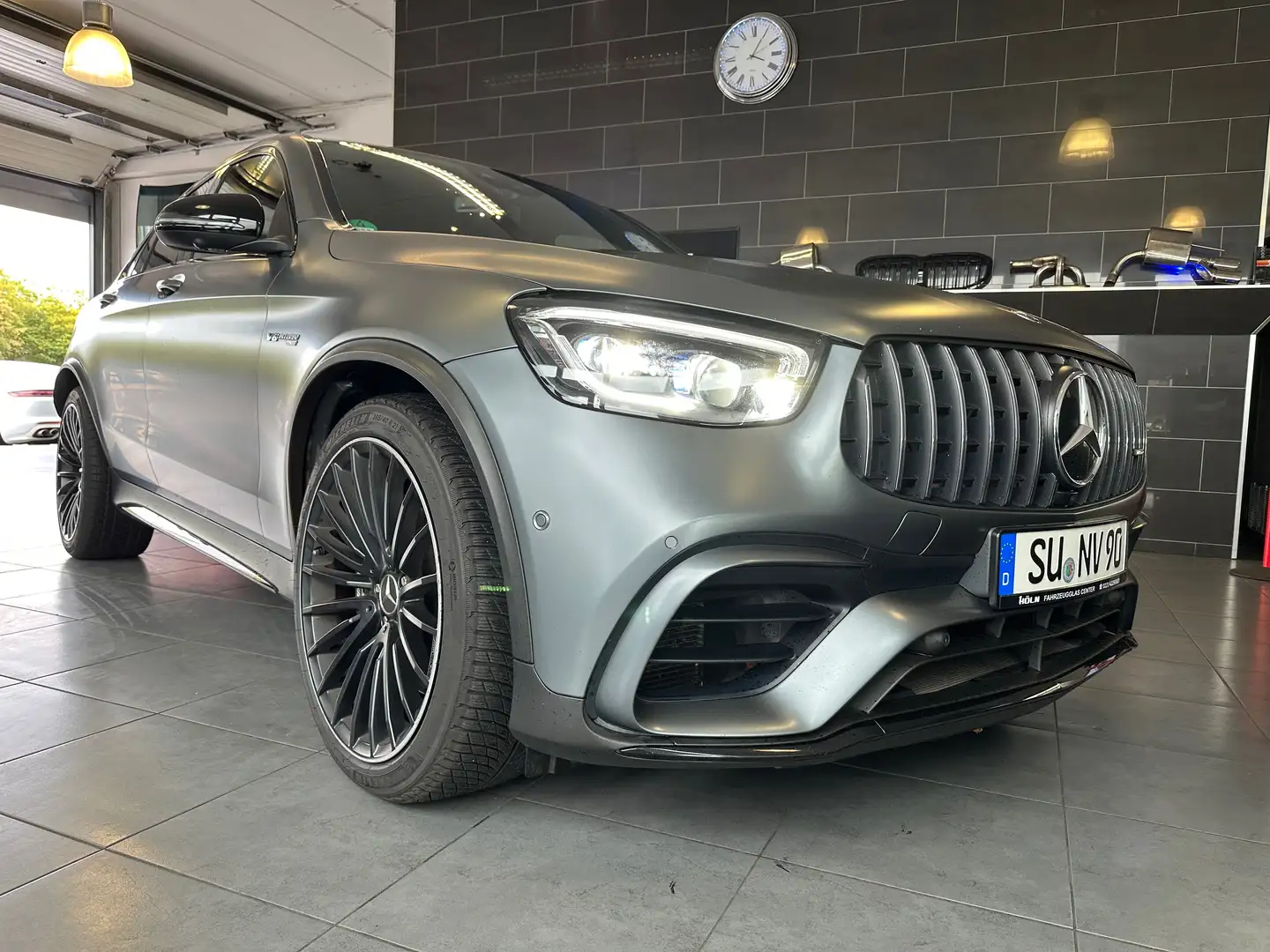 Mercedes-Benz GLC 63 AMG GLC 63 AMG Coupe 4Matic Burm. Garantie Scheckheft Gris - 1
