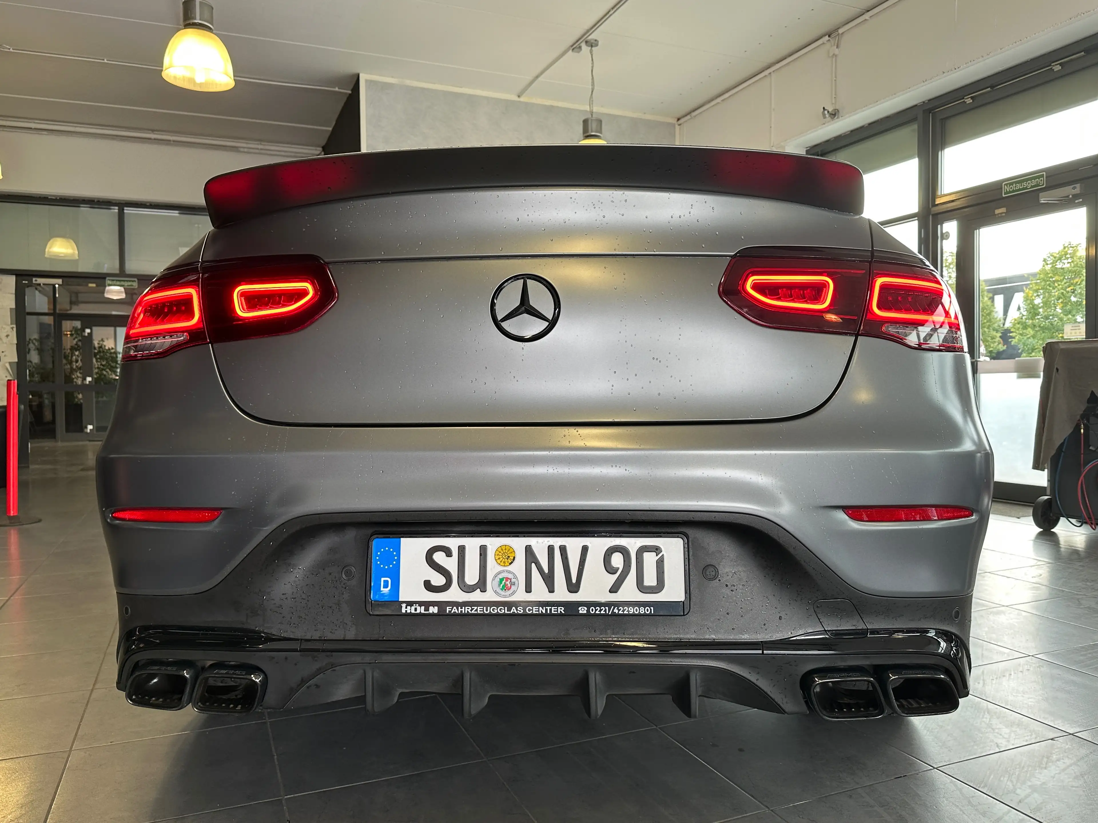 Mercedes-Benz GLC 63 AMG GLC 63 AMG 4Matic Burmester Magno grau Scheckheft — photo 4