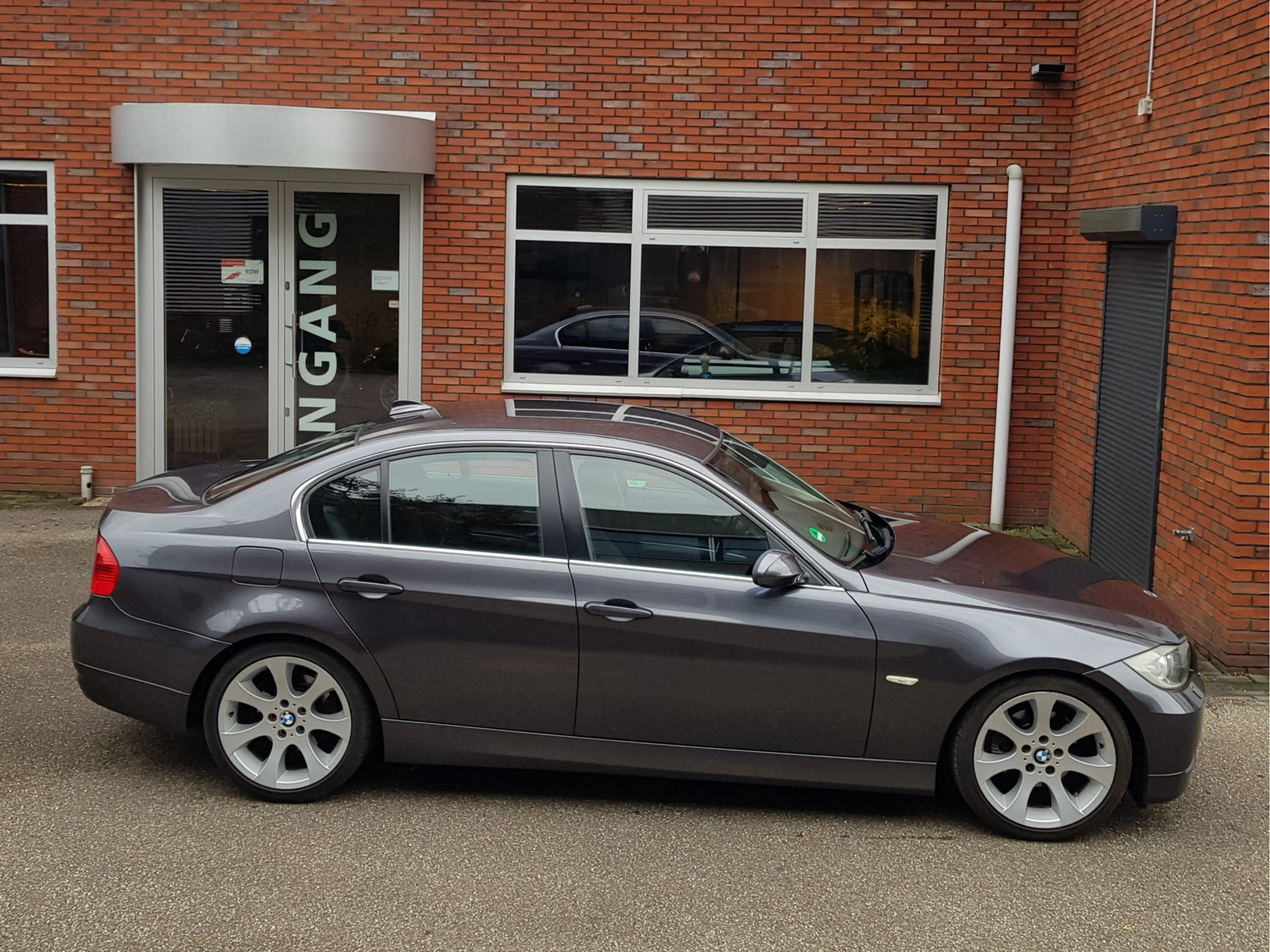 BMW 325 3-serie 325i Sportint Navi 18"Vlg Xenon Ecc — photo 4