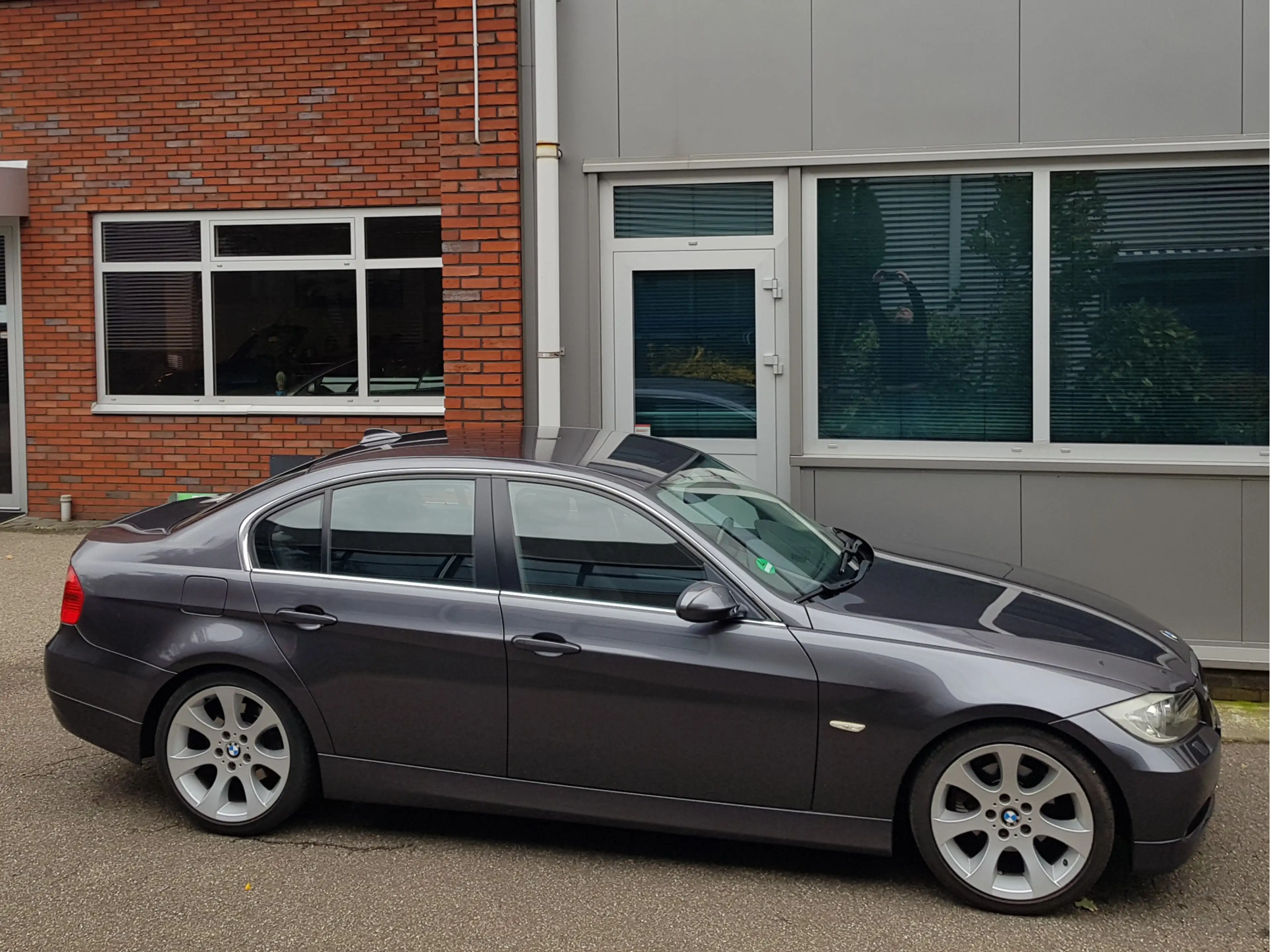 BMW 325 3-serie 325i Sportint Navi 18"Vlg Xenon Ecc — photo 36