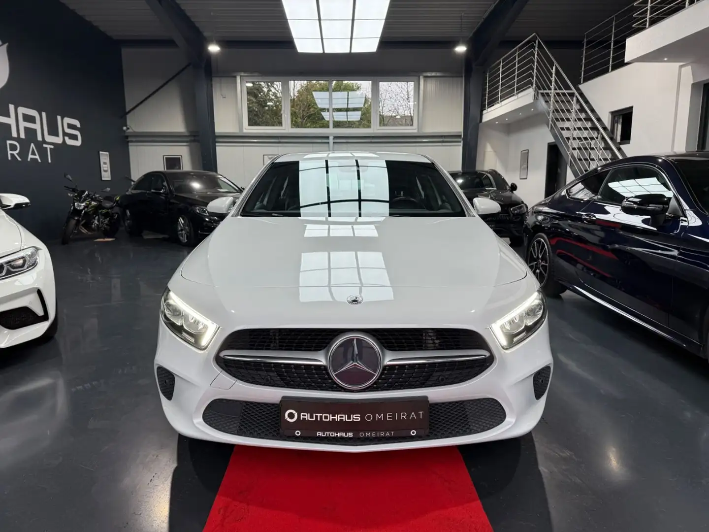 Mercedes-Benz A 200 1-Hand/R-Kamera/Widescreen/Digitalweiß/TOP Blanc - 2