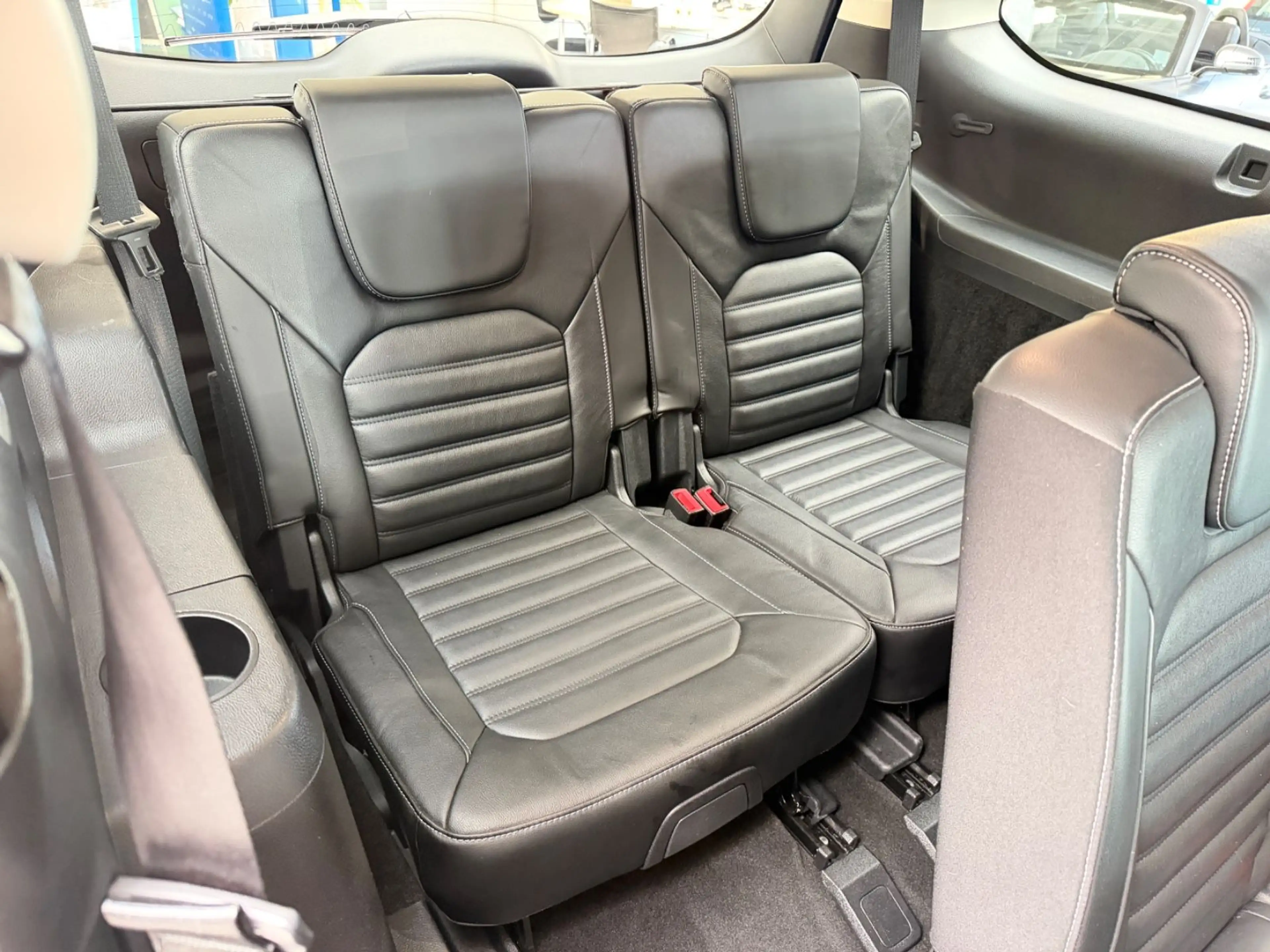 Ford Galaxy 2.0 TDCi Titanium AWD*LED*Panodach*Leder — photo 8