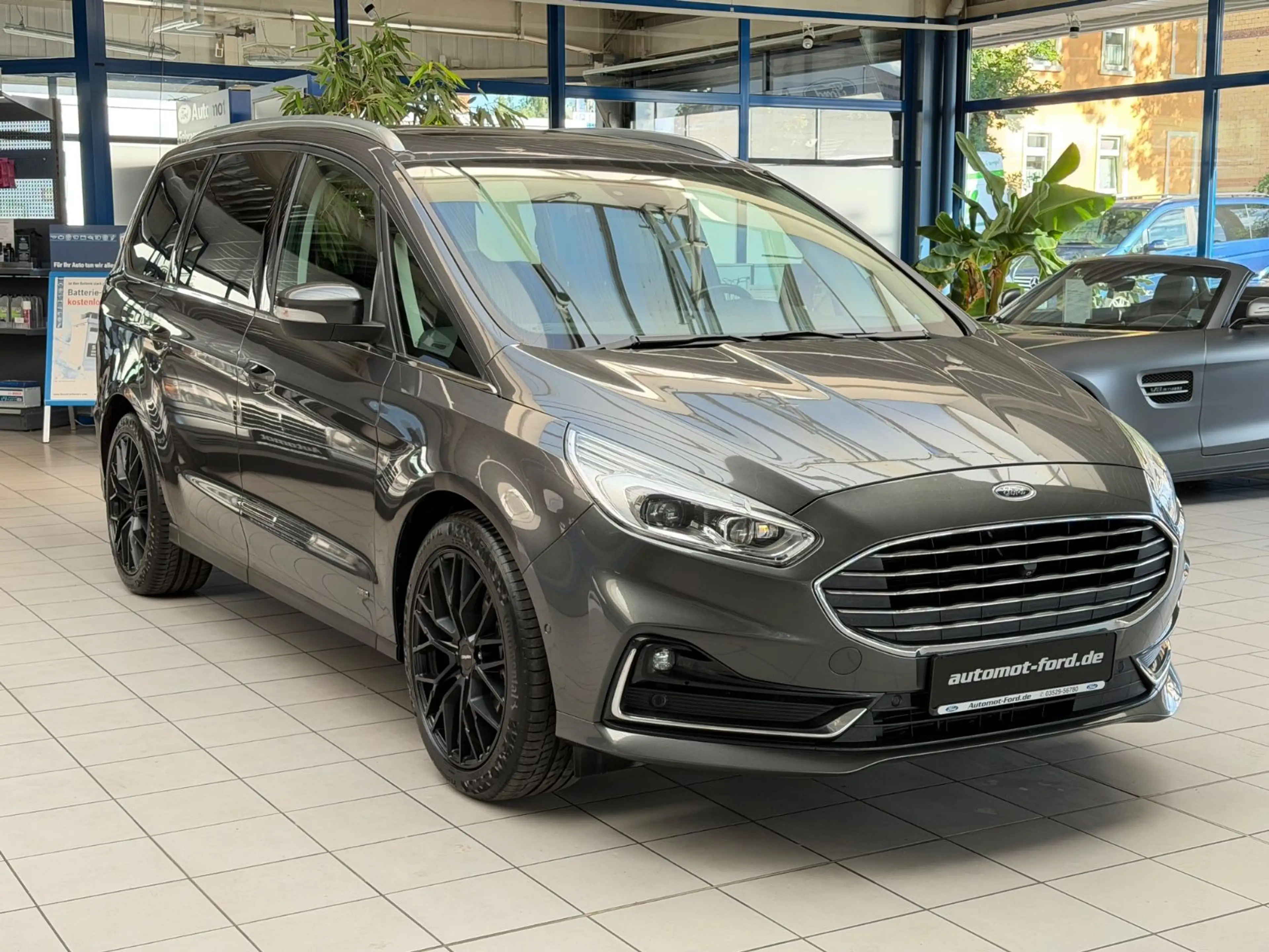 Ford Galaxy 2.0 TDCi Titanium AWD*LED*Panodach*Leder — photo 3