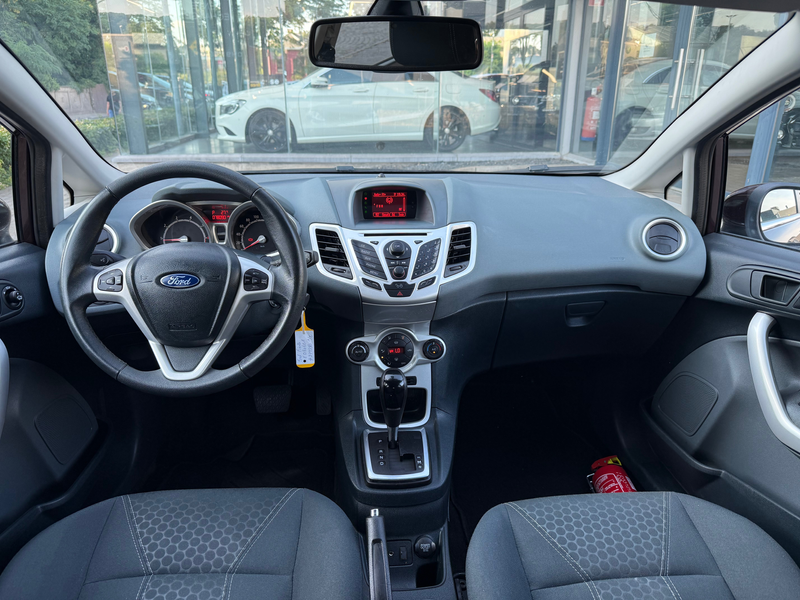 Ford Fiesta 1.4i Titanium Automatique Clim Digital Radar de Recul * 12 MOIS GARANTIE * — photo 14