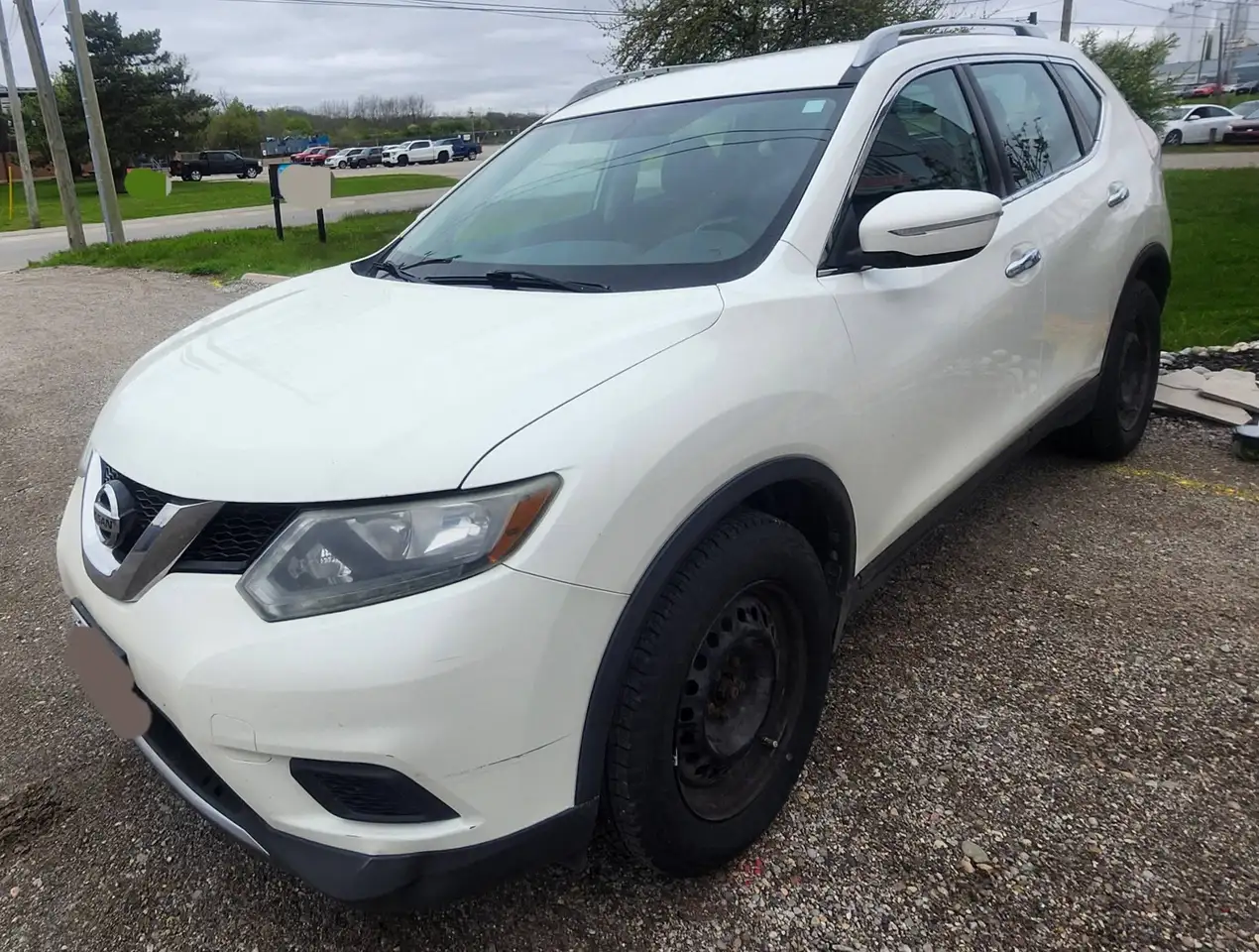 Nissan Rogue снимка Nissan Rogue