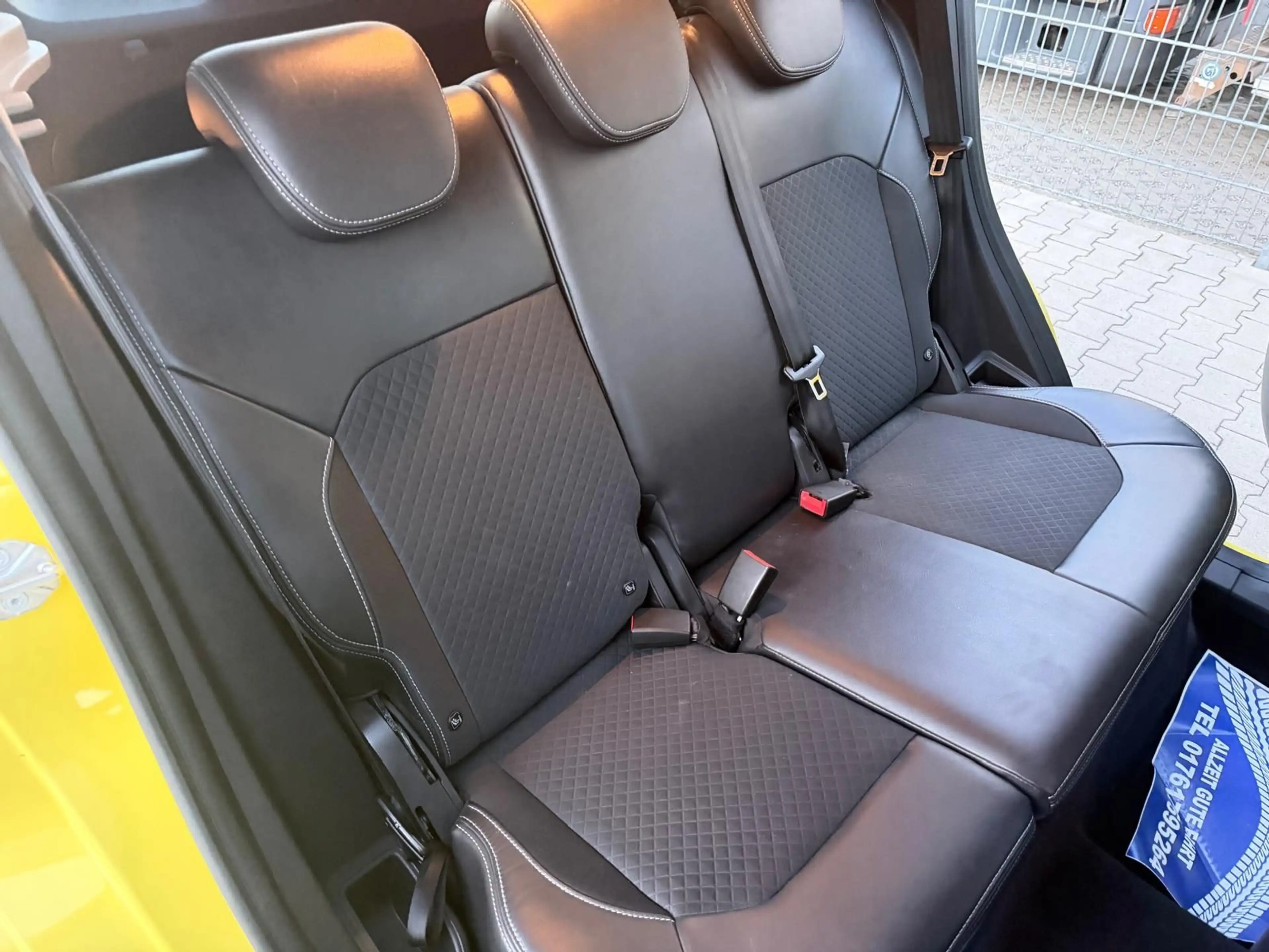 Ford EcoSport Titanium*Teilleder*MFL*BT*SH*Tüv Neu* — photo 10