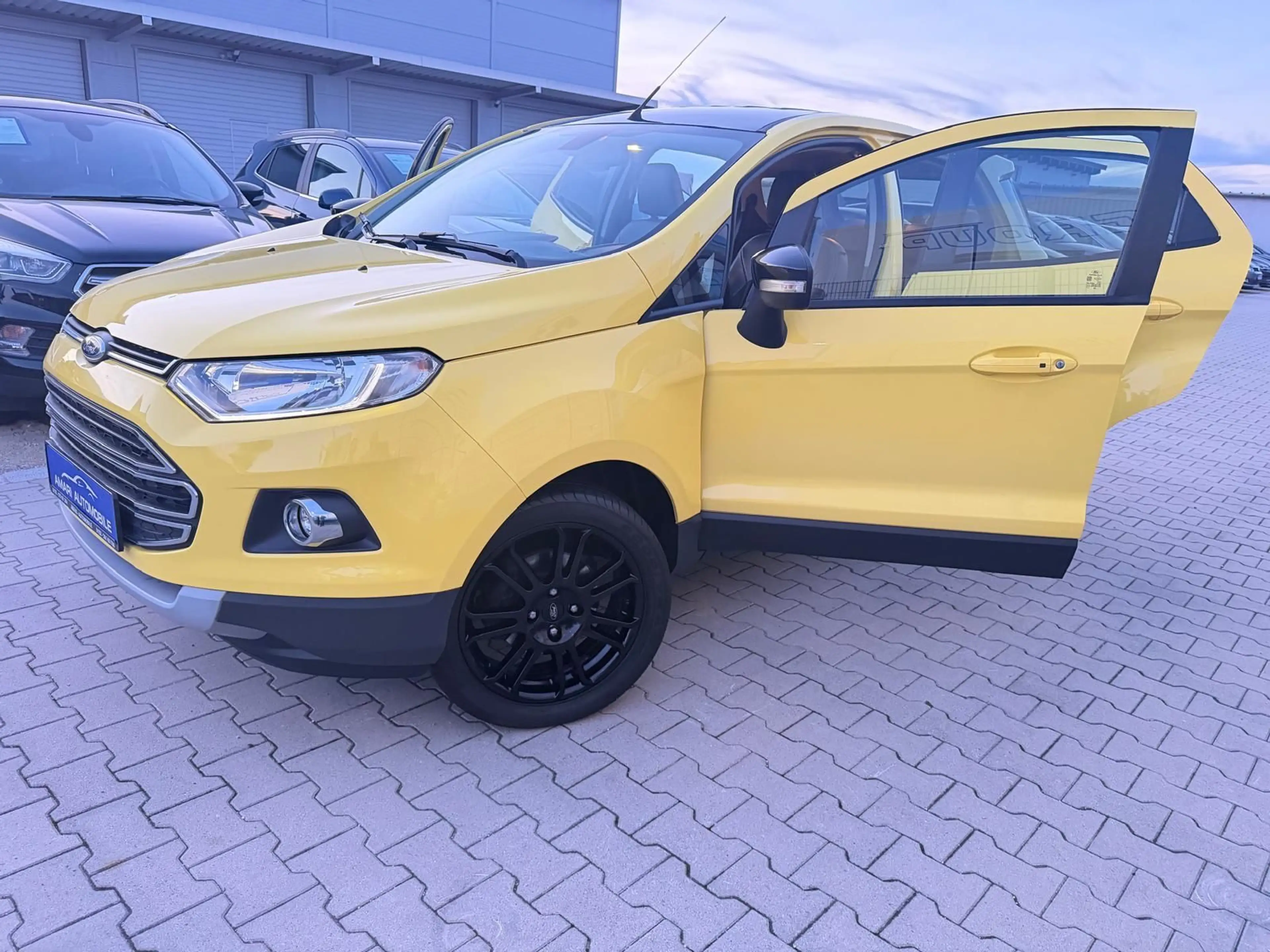 Ford EcoSport Titanium*Teilleder*MFL*BT*SH*Tüv Neu* — photo 6
