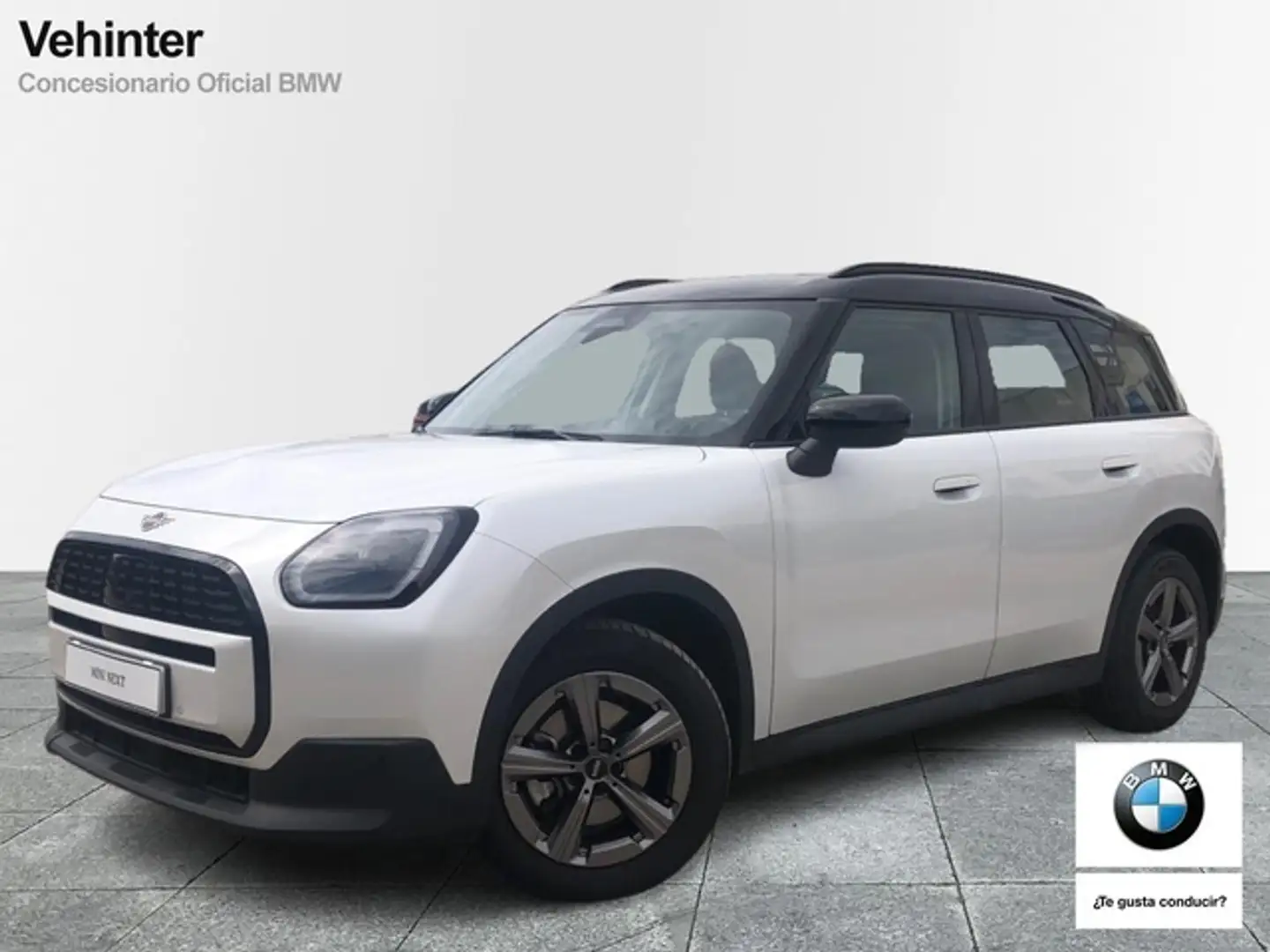 MINI One D Countryman Essential Blanc - 1