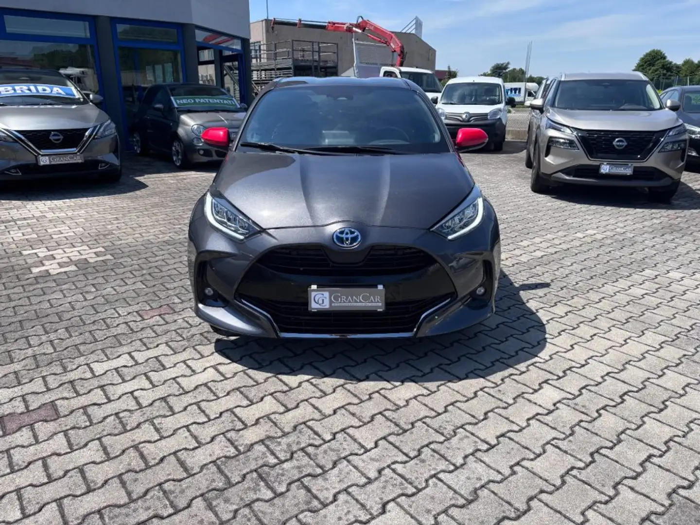 Toyota Yaris 1.5 Hybrid 5 porte Energy VEDI INFO!!!!!!!!! Gris - 2