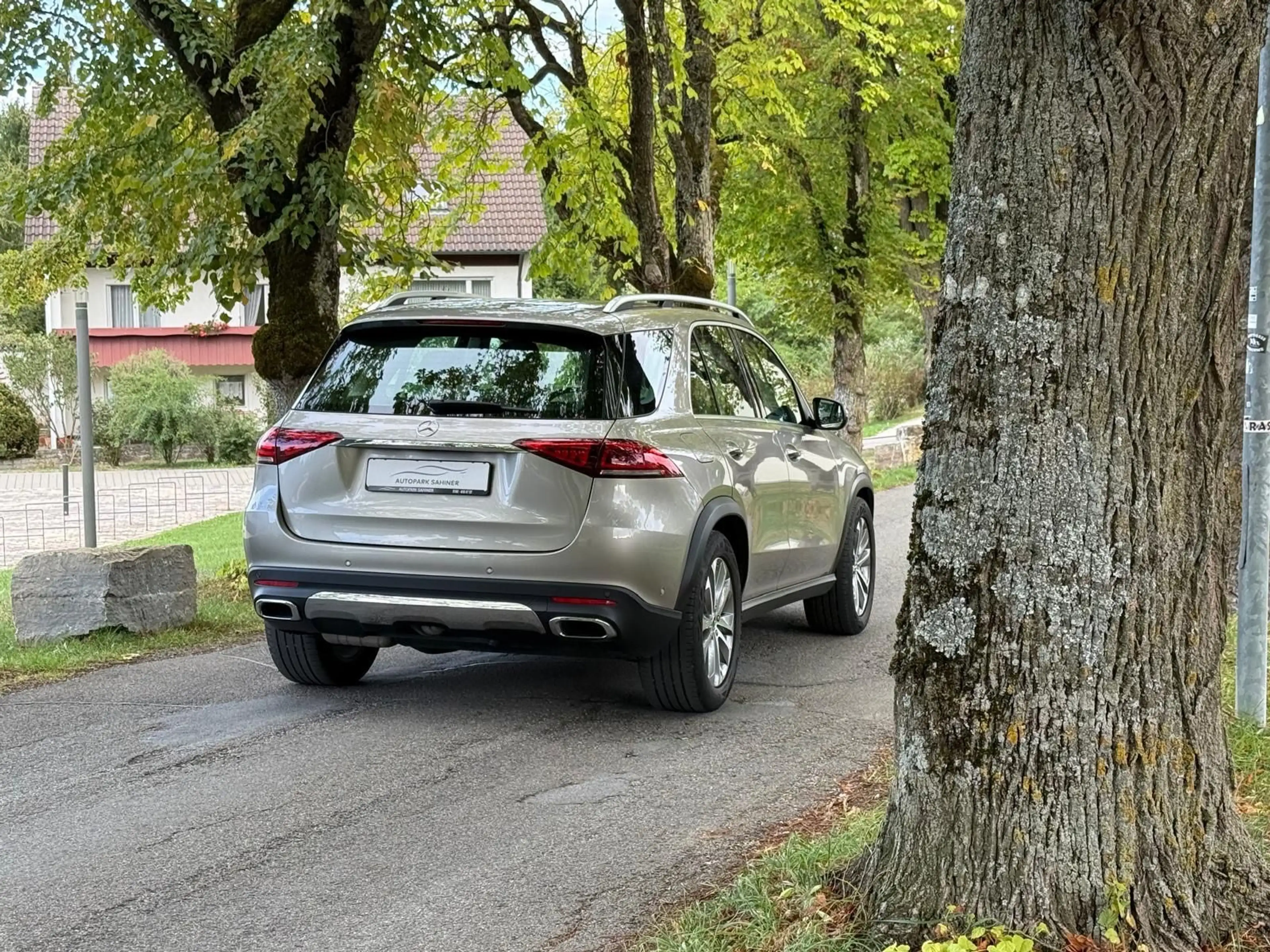 Mercedes-Benz GLE 350 d — photo 6