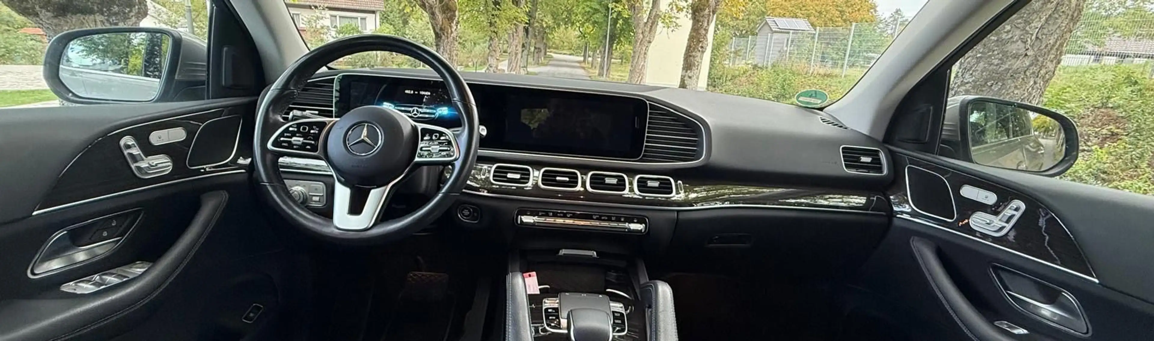 Mercedes-Benz GLE 350 d — photo 14
