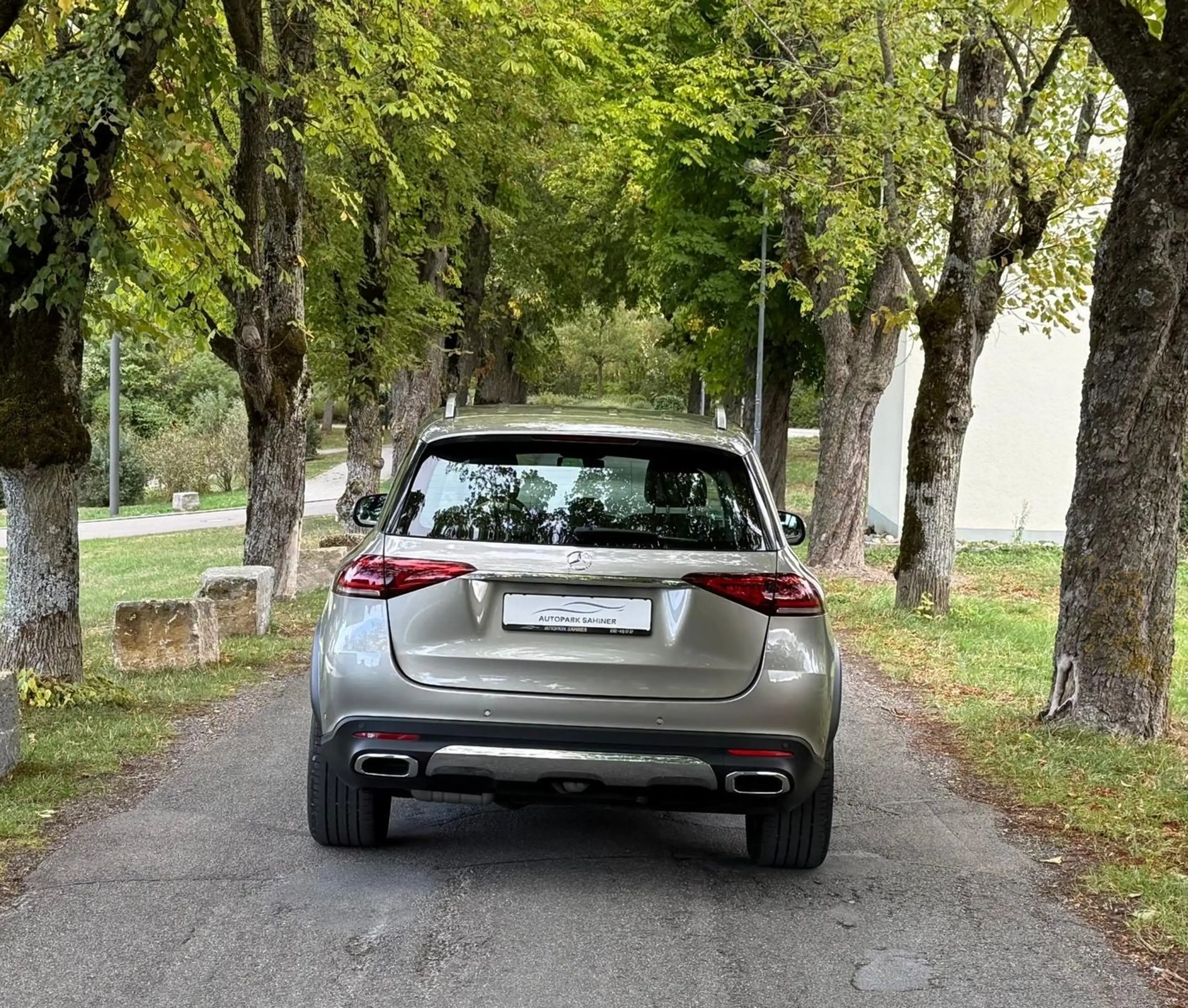 Mercedes-Benz GLE 350 d — photo 3