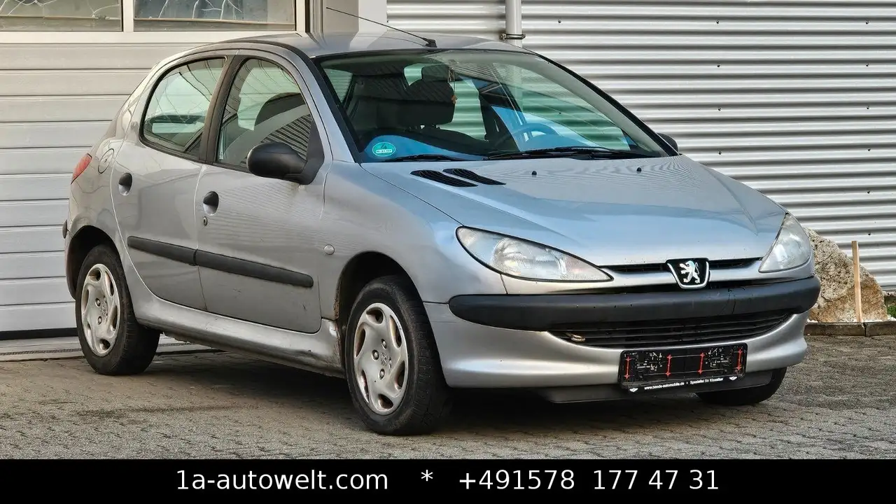 Peugeot 206