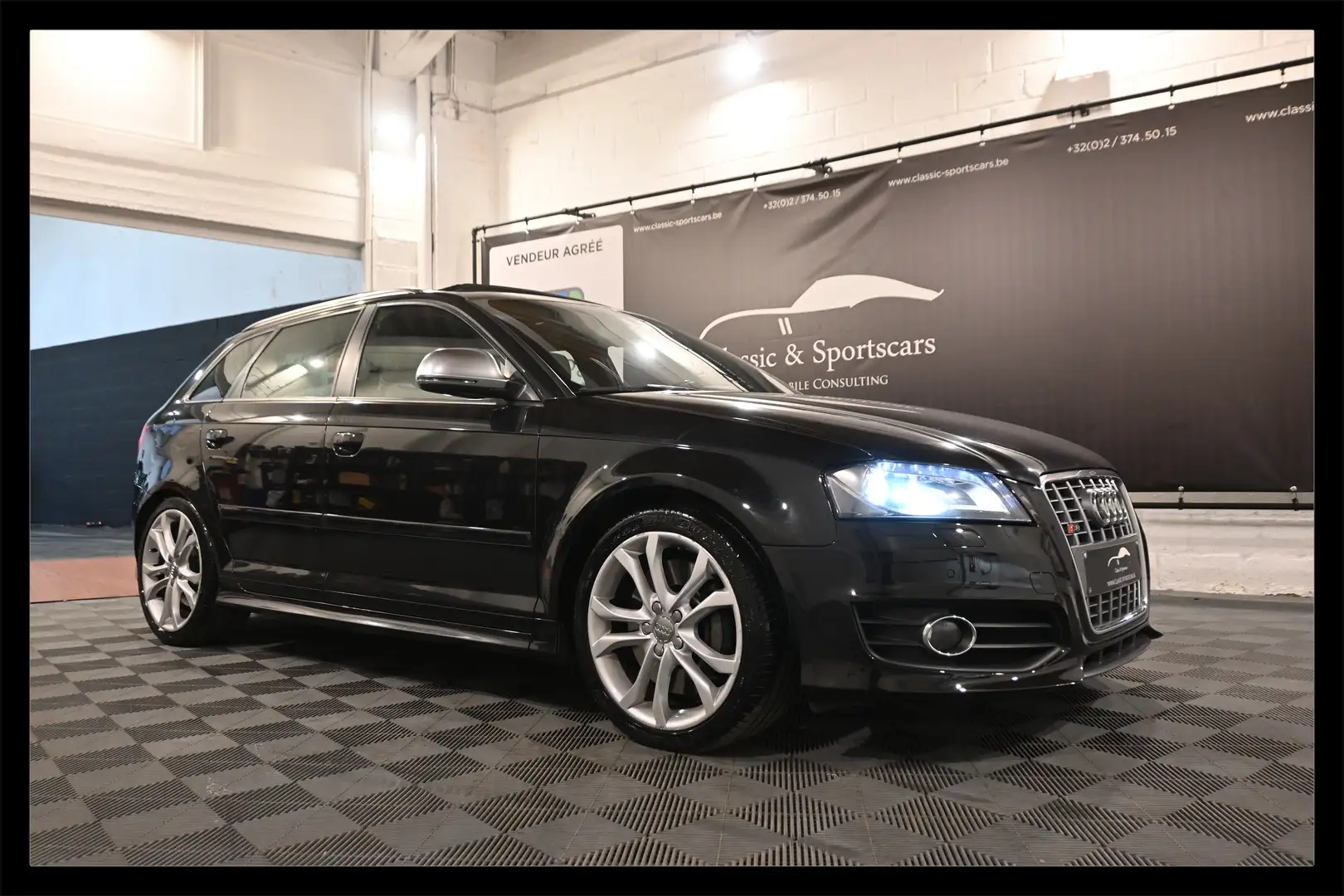 Audi S3 Sportback 2.0 TFSI Quattro S-Tronic / FULL SERVICE Schwarz - 1