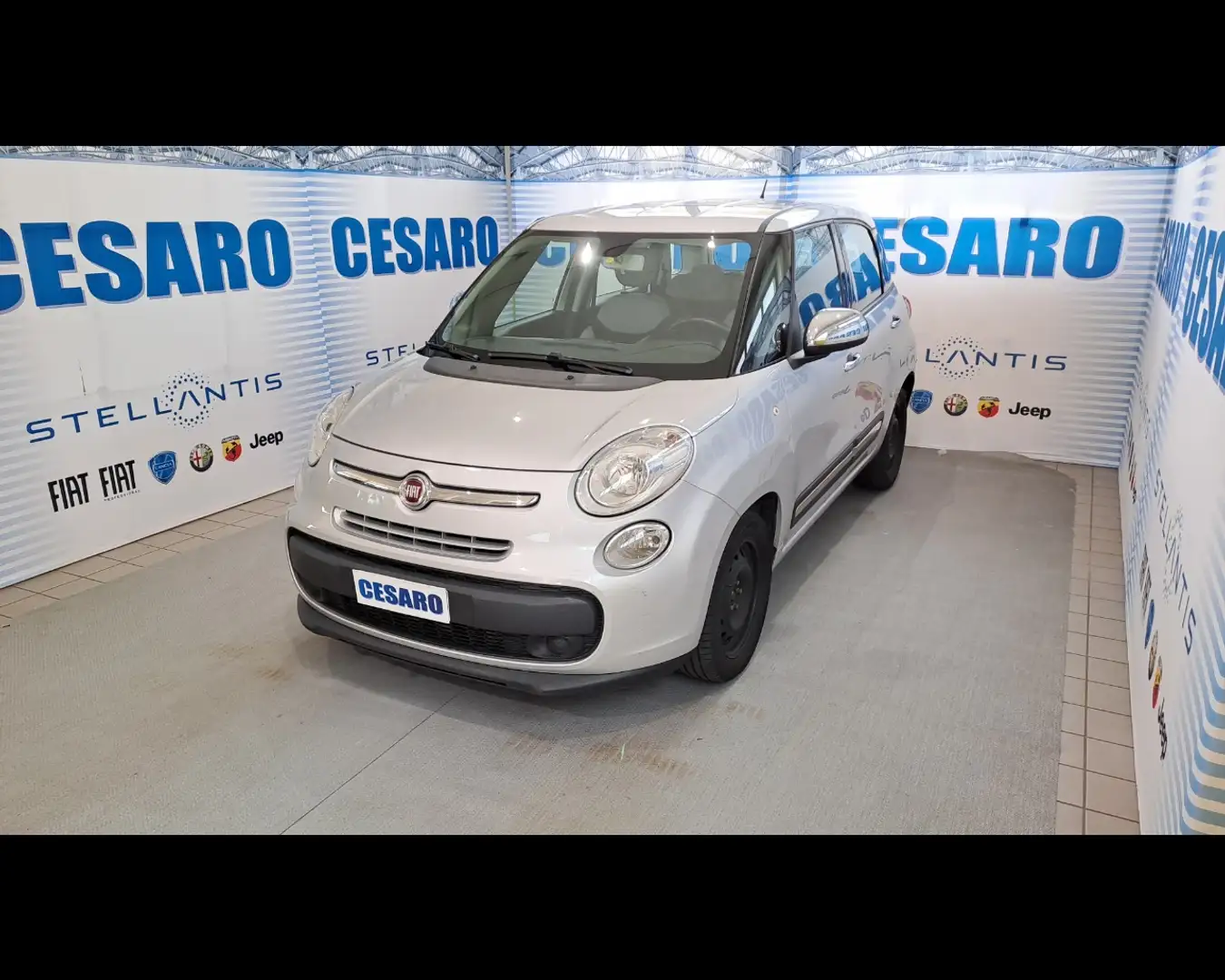 Fiat 500L L 1.3 Multijet Pop Star Grau - 2