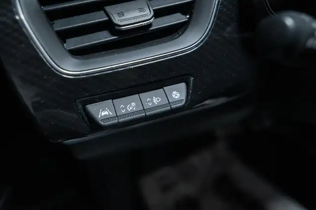 Renault Arkana view 8