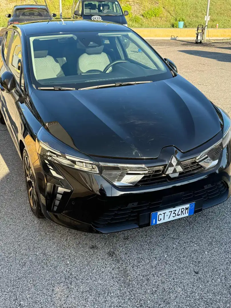 Mitsubishi Colt 1.0L turbo 90 CV Invite Nero - 1