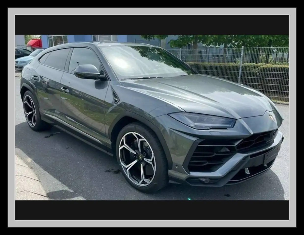 Lamborghini Urus