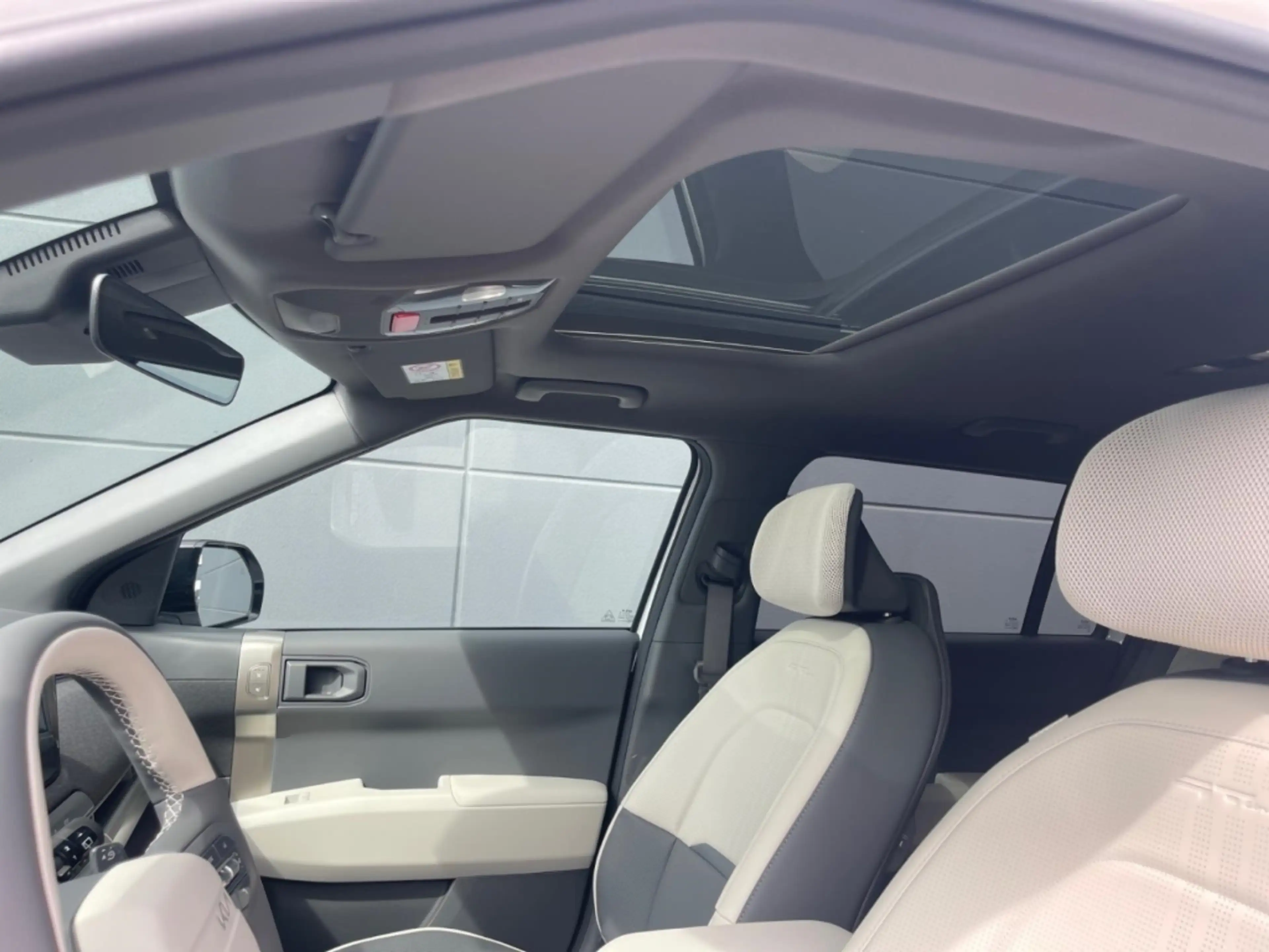 Kia EV3 81.4 GT-Line P9-11 Glasdach HUD Navi Leder Soundsy — photo 14